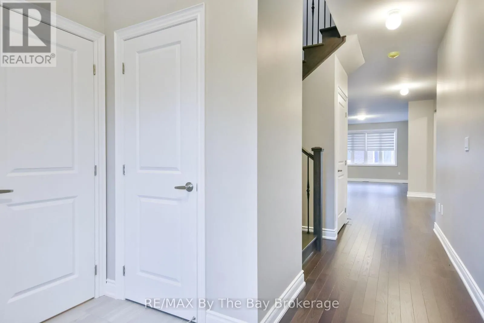 21 AMBER DRIVE