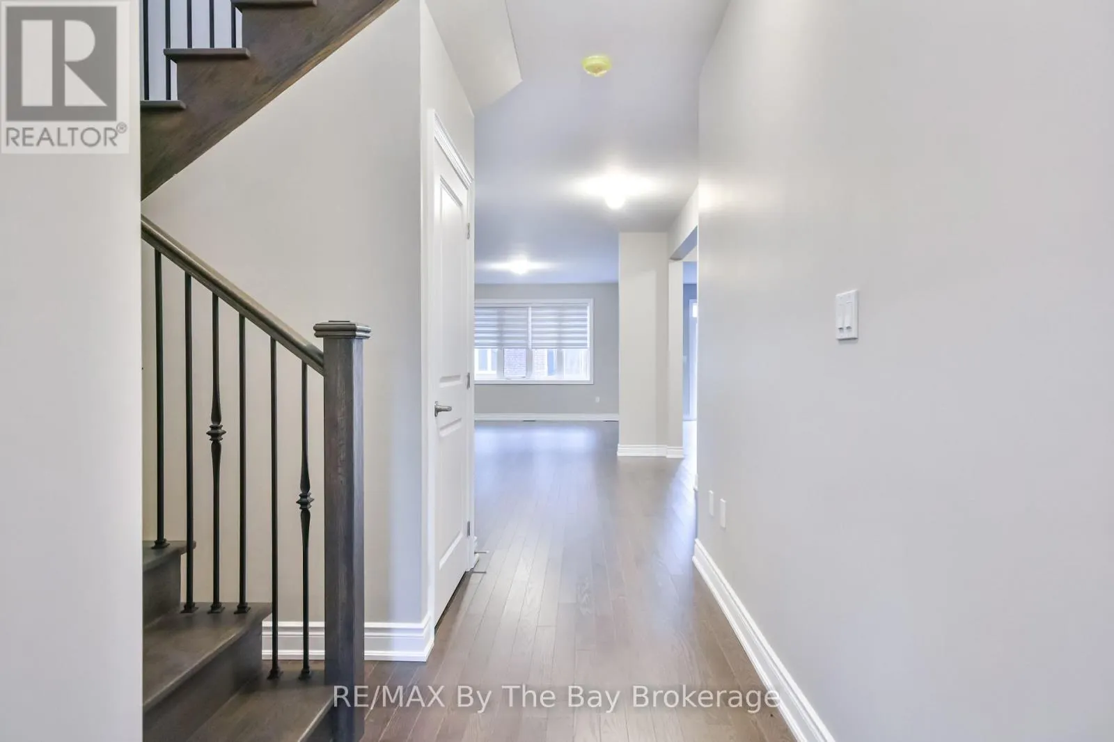 21 AMBER DRIVE