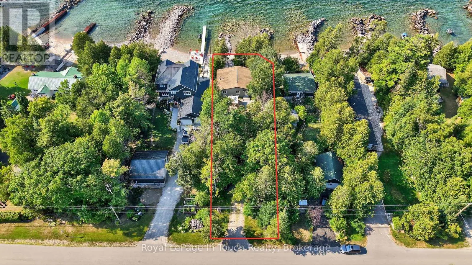 2519 CHAMPLAIN ROAD
