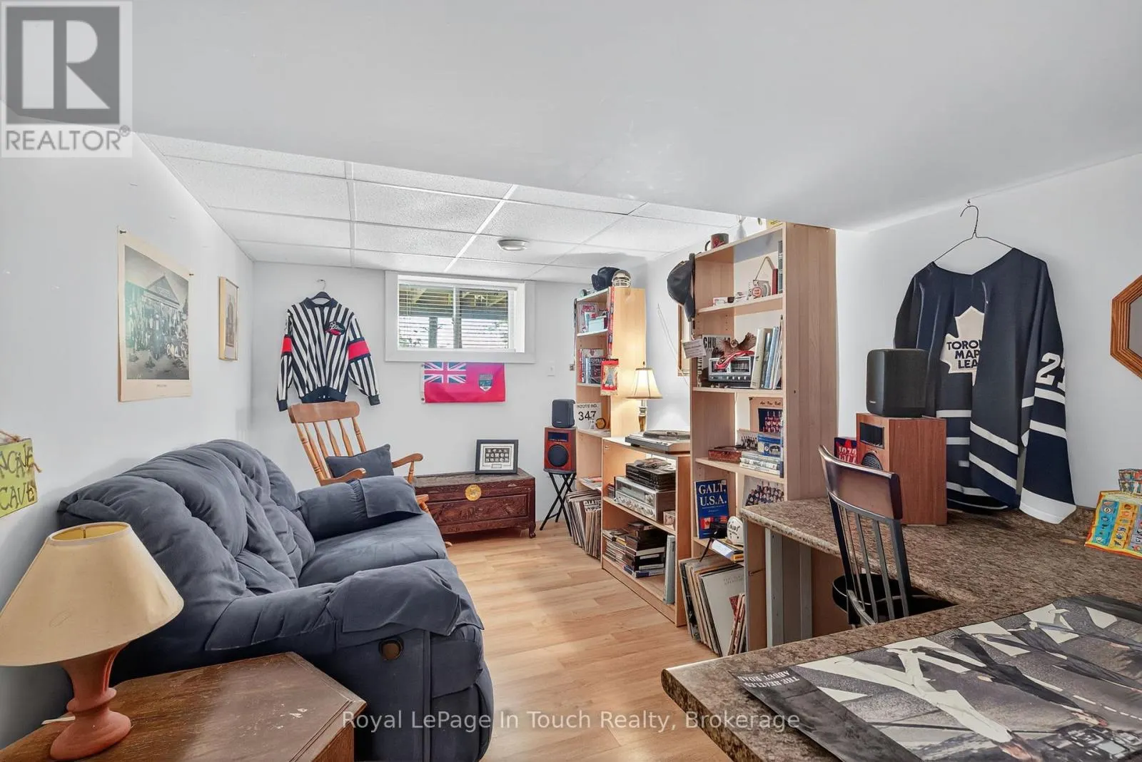 2519 CHAMPLAIN ROAD