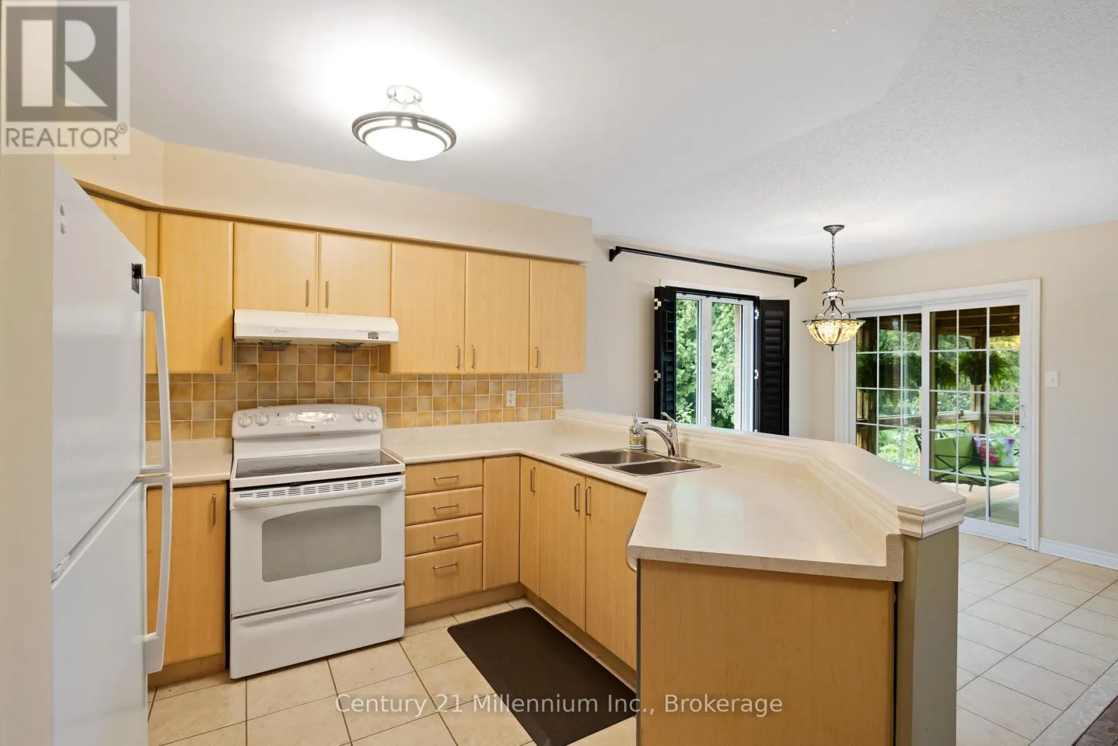 13 MARLWOOD AVENUE