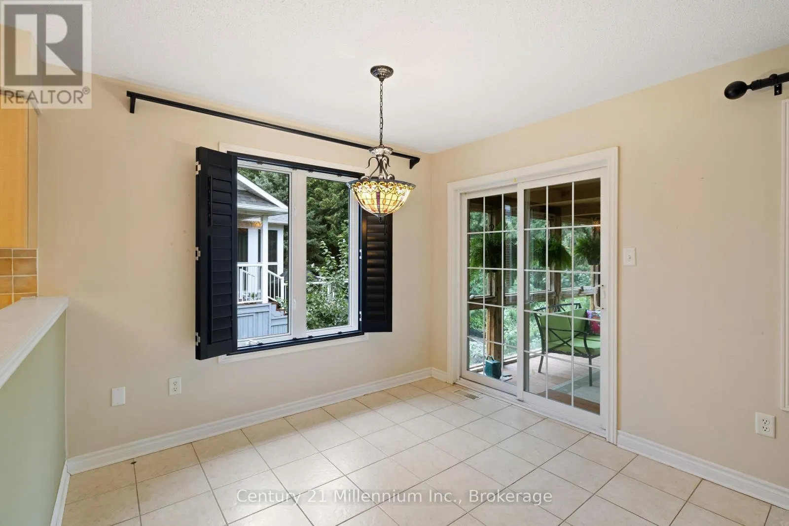 13 MARLWOOD AVENUE