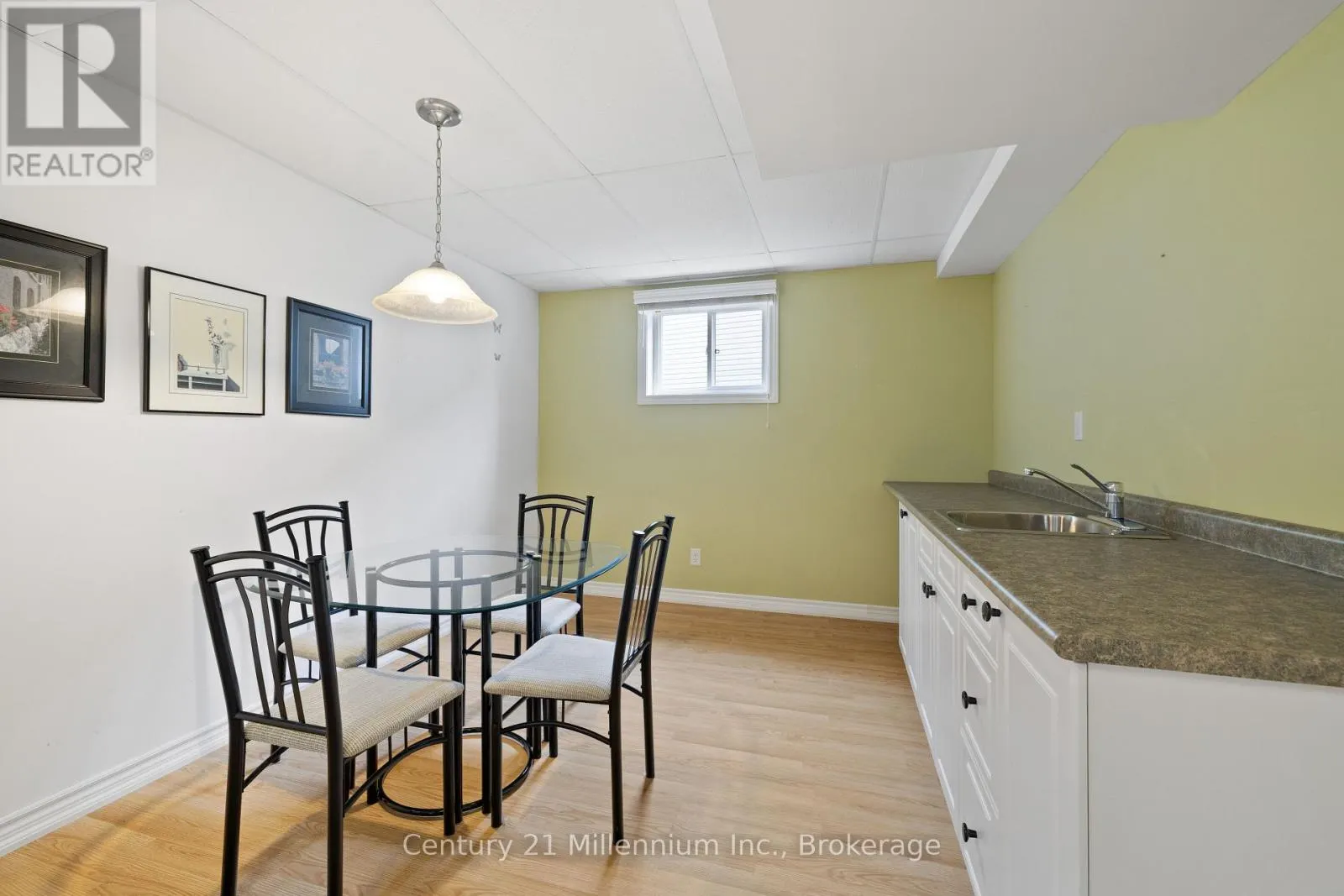 13 MARLWOOD AVENUE