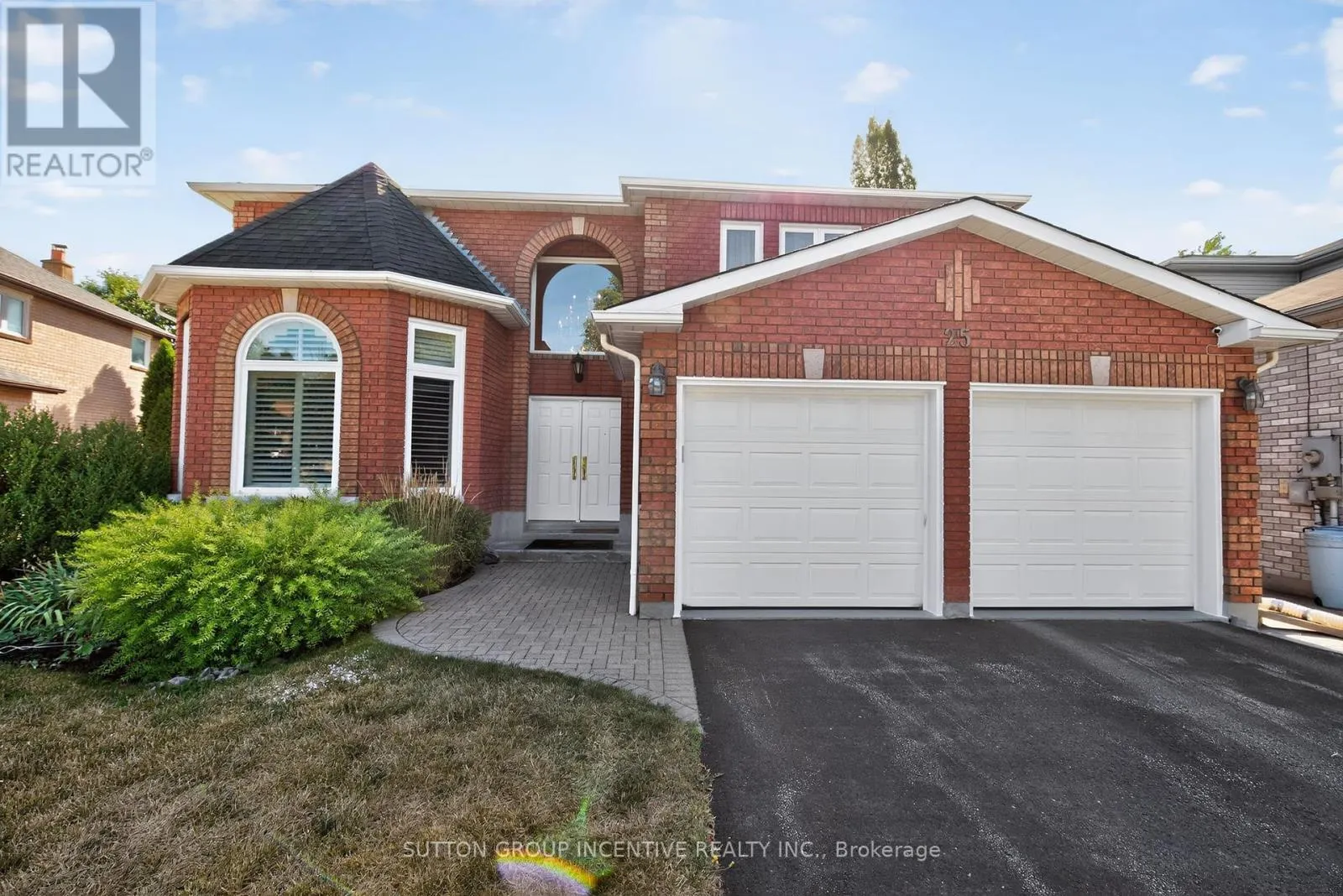25 BRUNTON CRESCENT