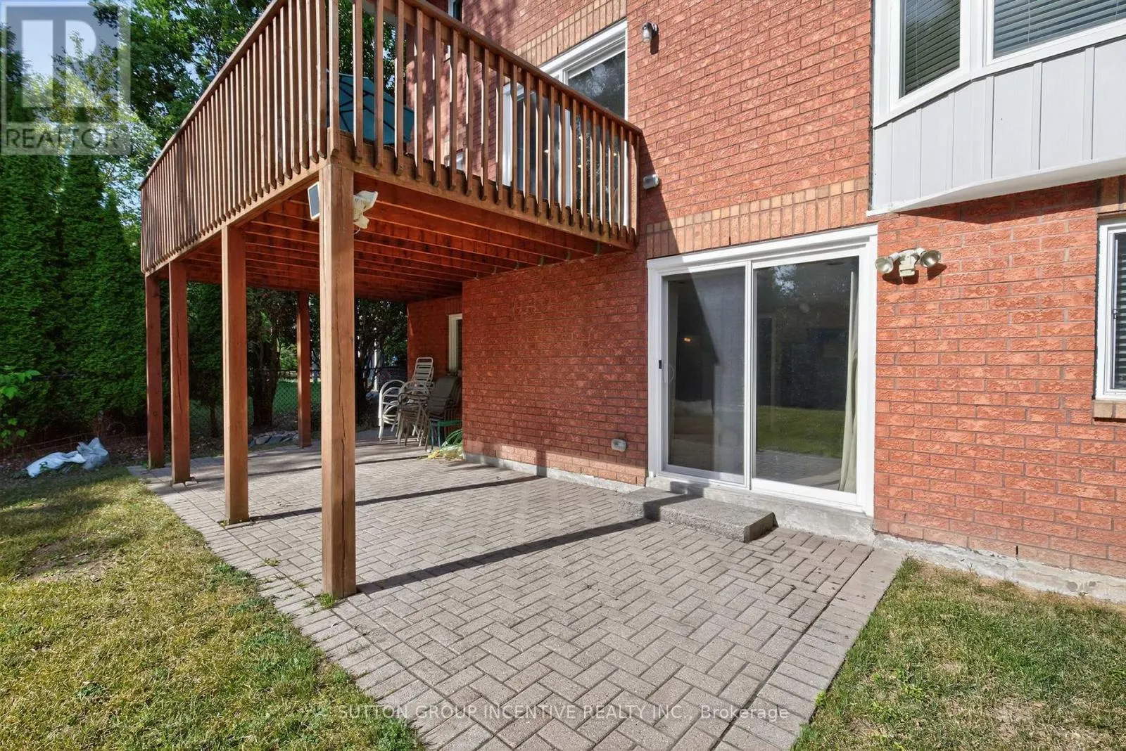 25 BRUNTON CRESCENT