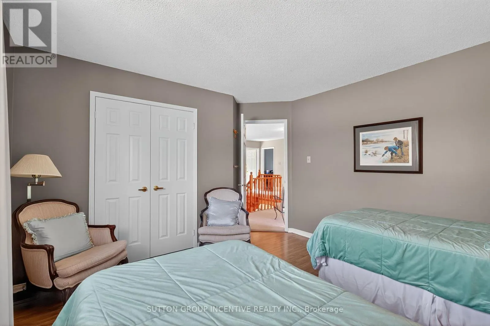 25 BRUNTON CRESCENT