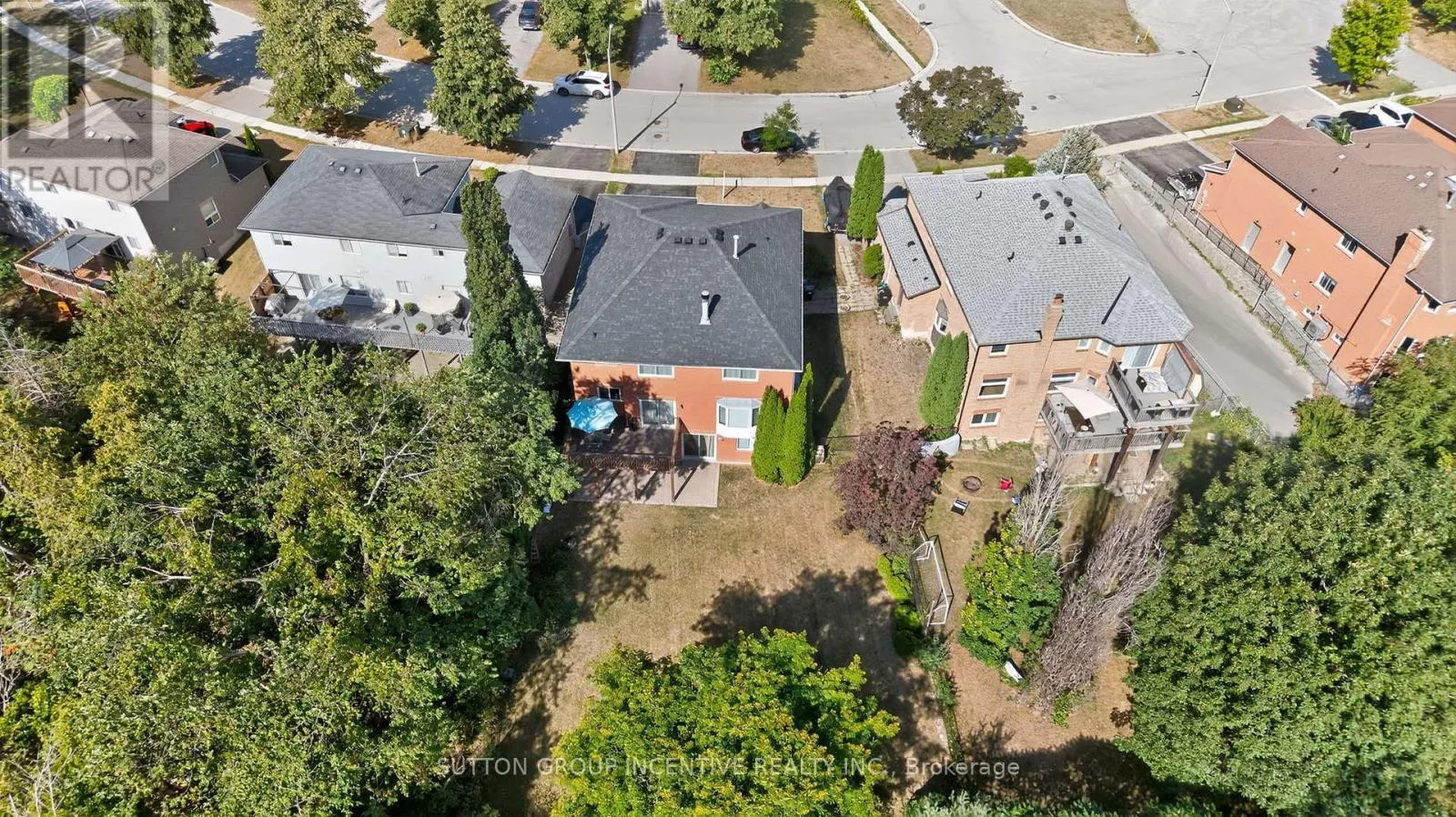 25 BRUNTON CRESCENT