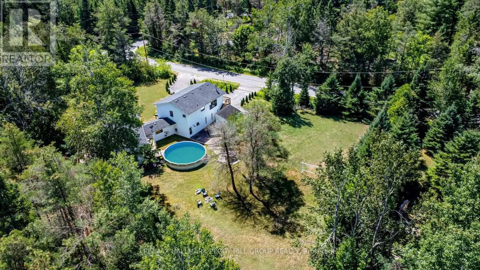 20 HILLVIEW CRESCENT