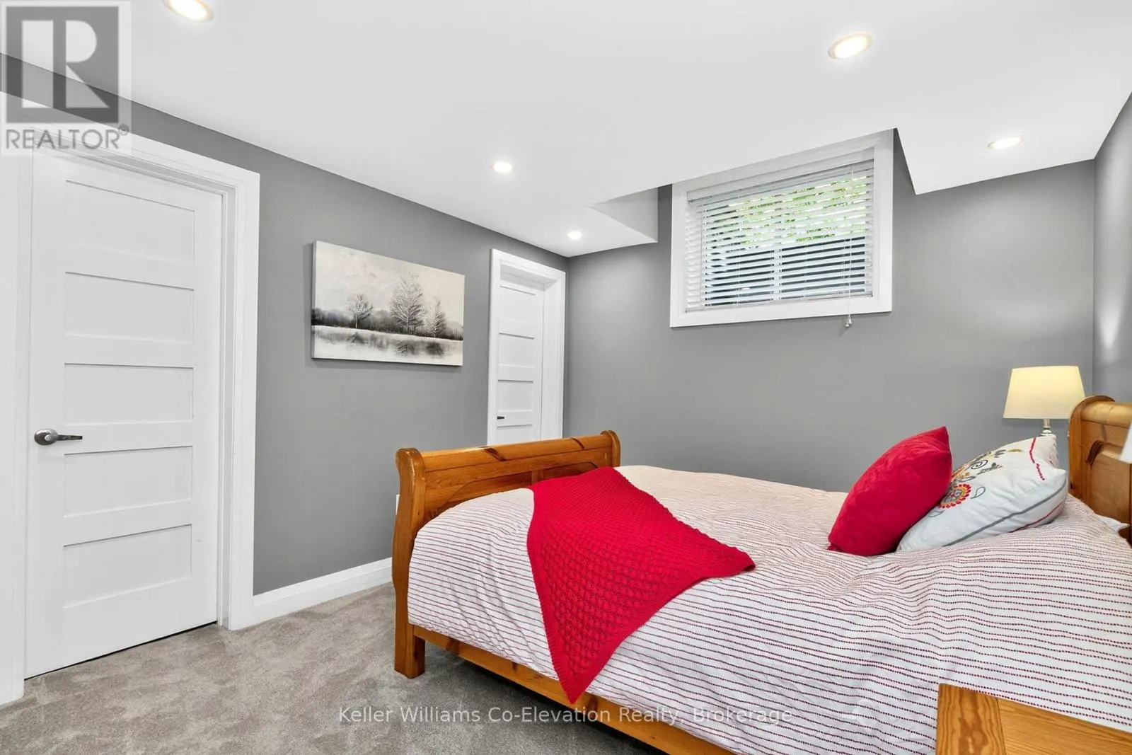 16 RIDGEWOOD COURT