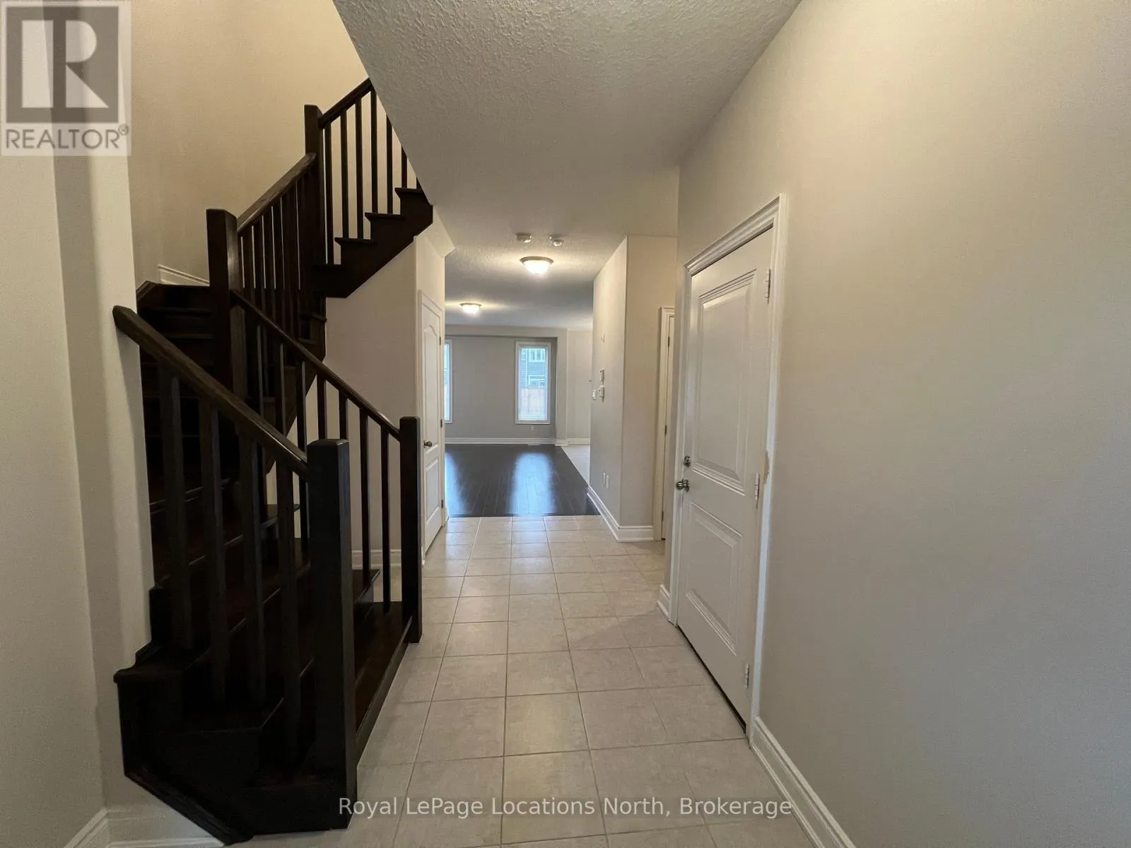 23 LOCKERBIE CRESCENT
