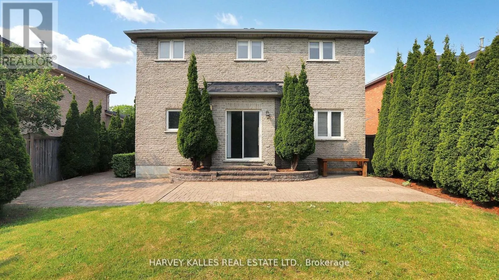 13 OAKSIDE COURT