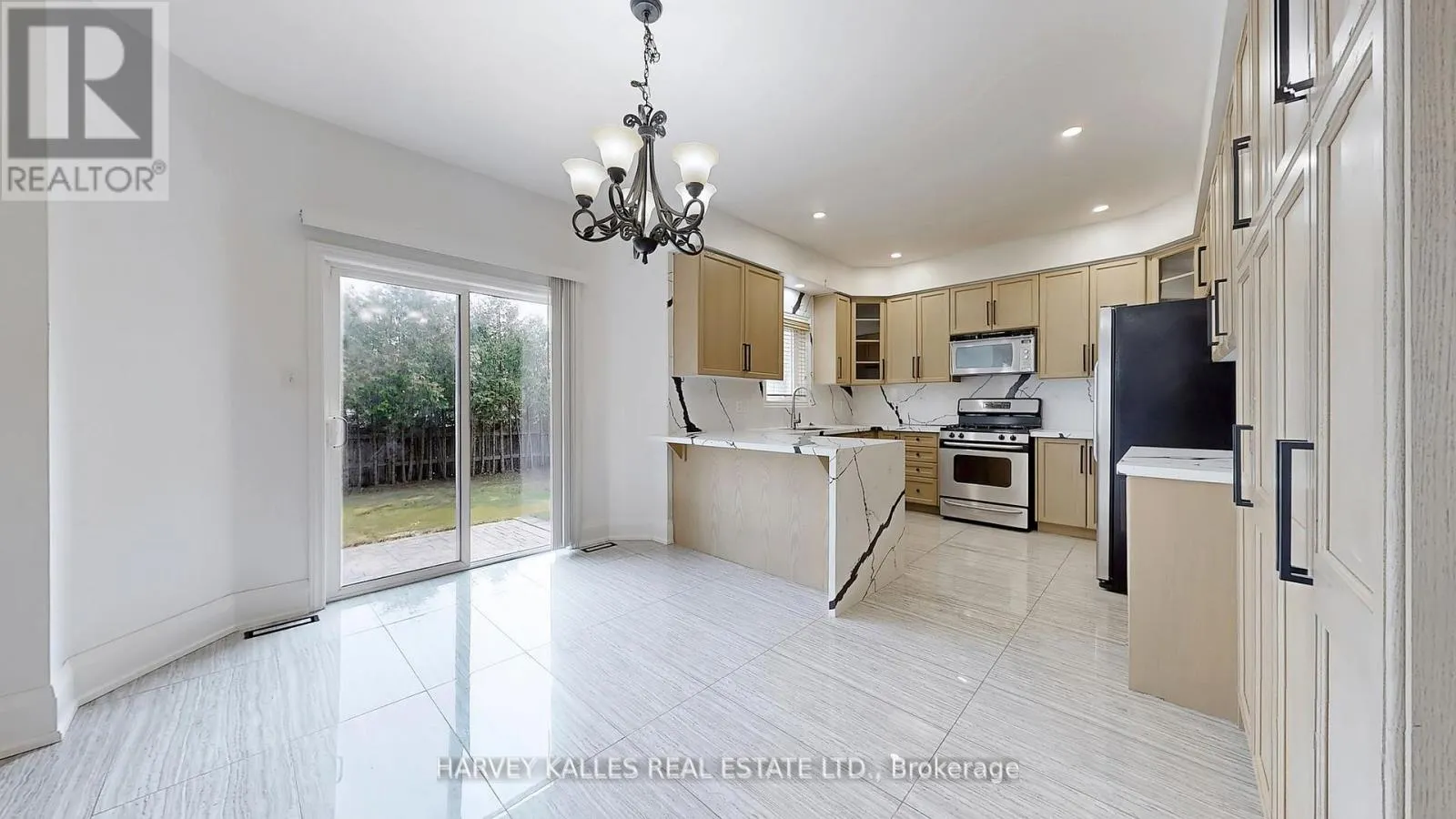 13 OAKSIDE COURT