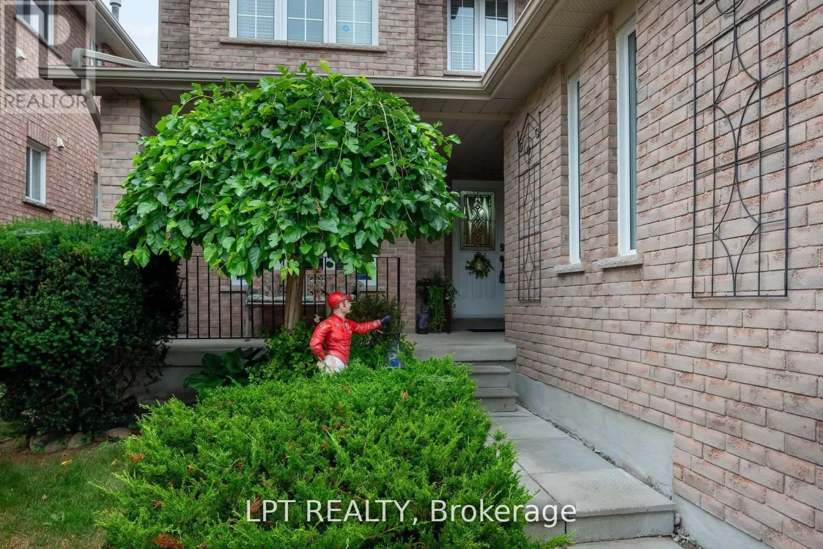 25 DUNNETT DRIVE