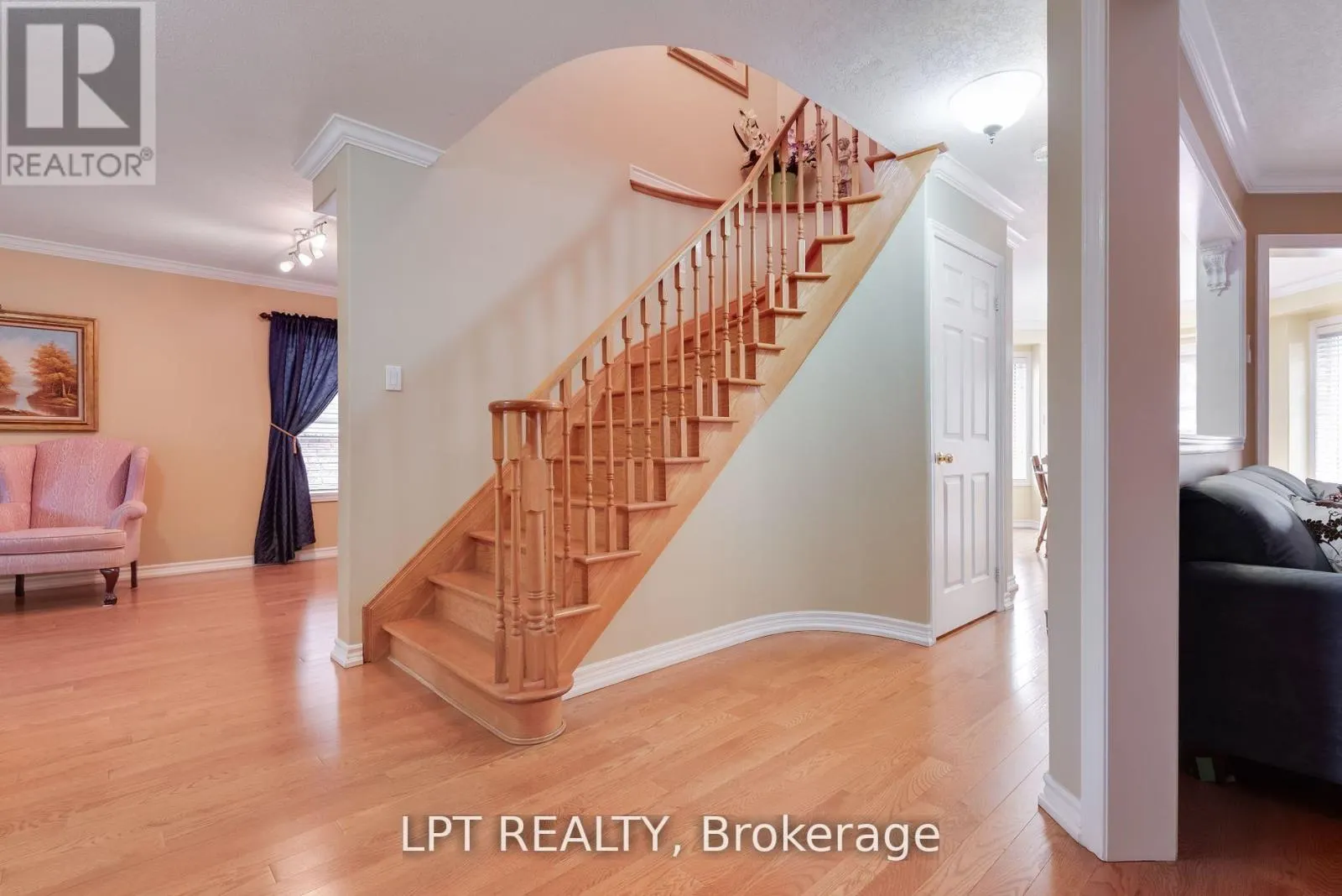 25 DUNNETT DRIVE