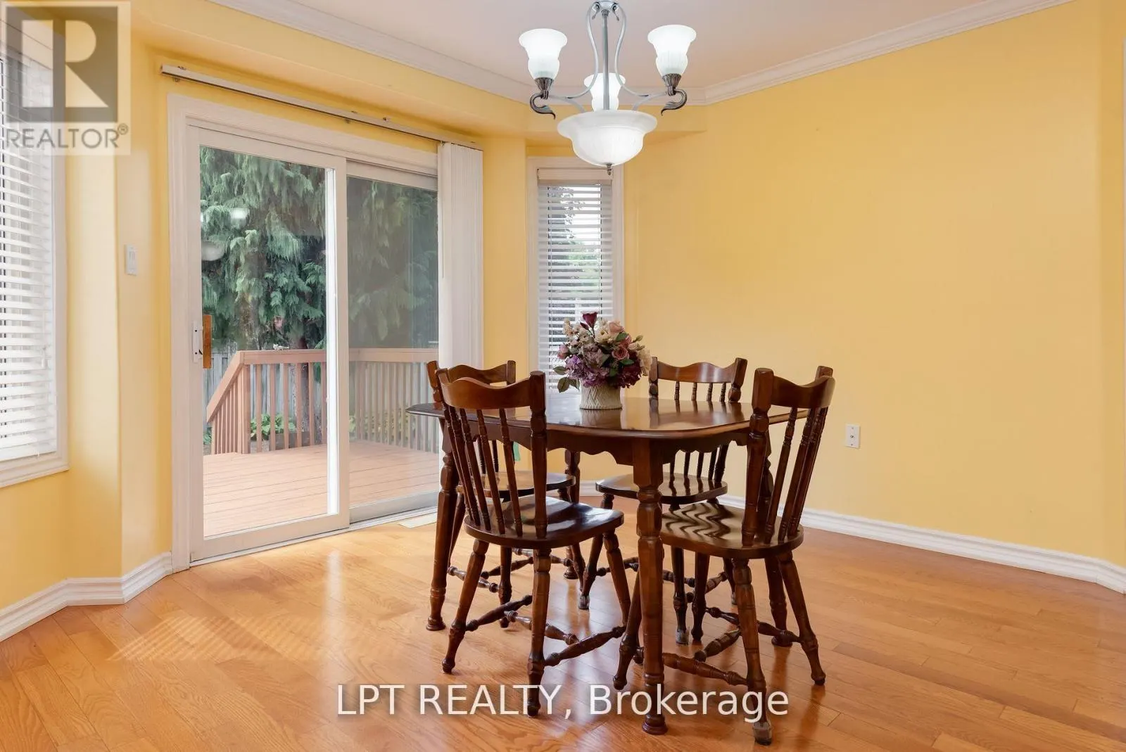 25 DUNNETT DRIVE