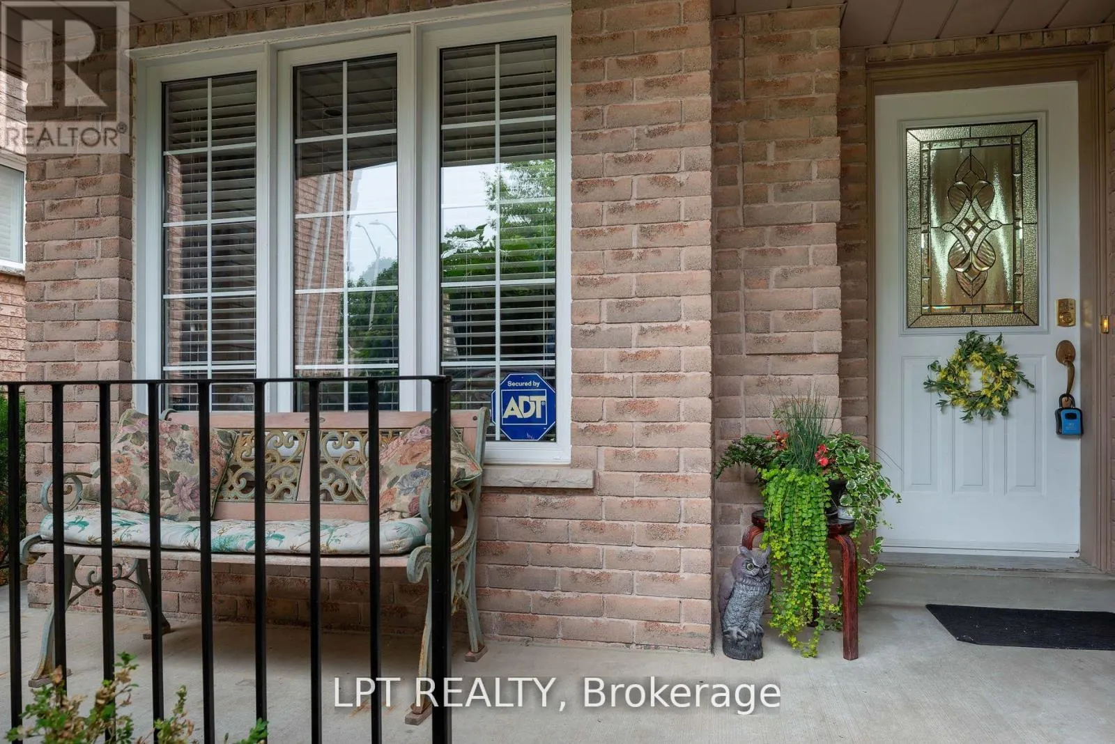25 DUNNETT DRIVE