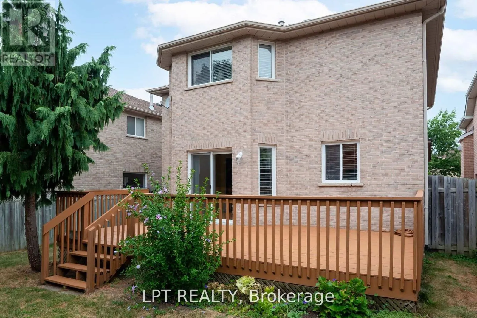 25 DUNNETT DRIVE
