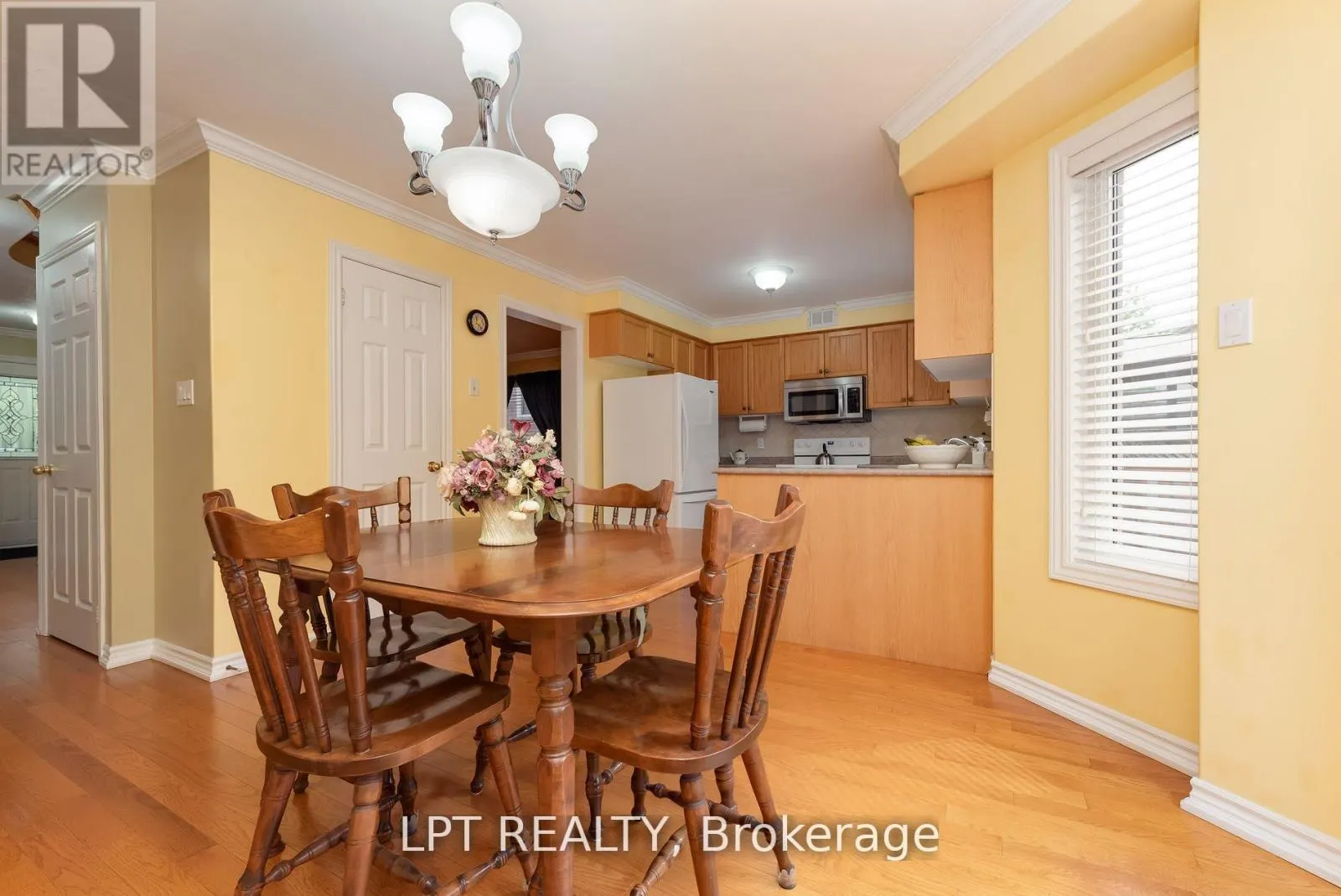25 DUNNETT DRIVE