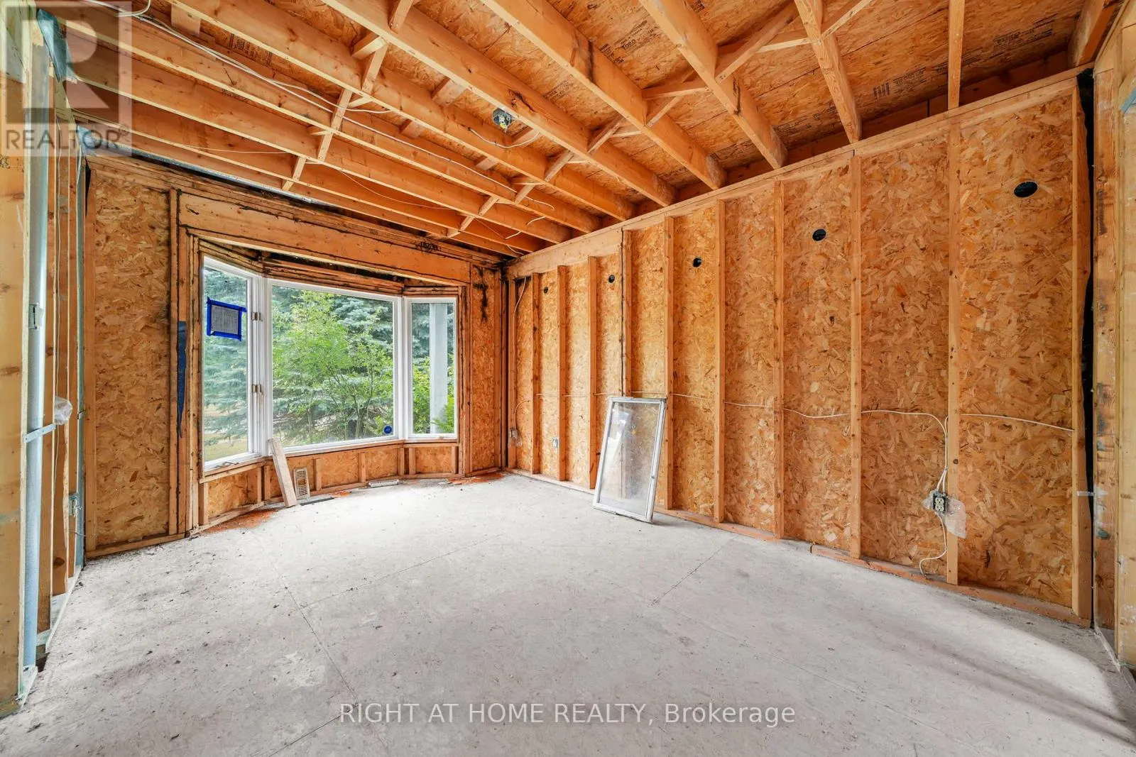 14 BARRE DRIVE