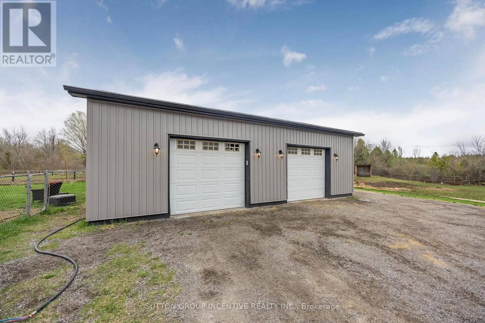 2266 FOXMEAD ROAD