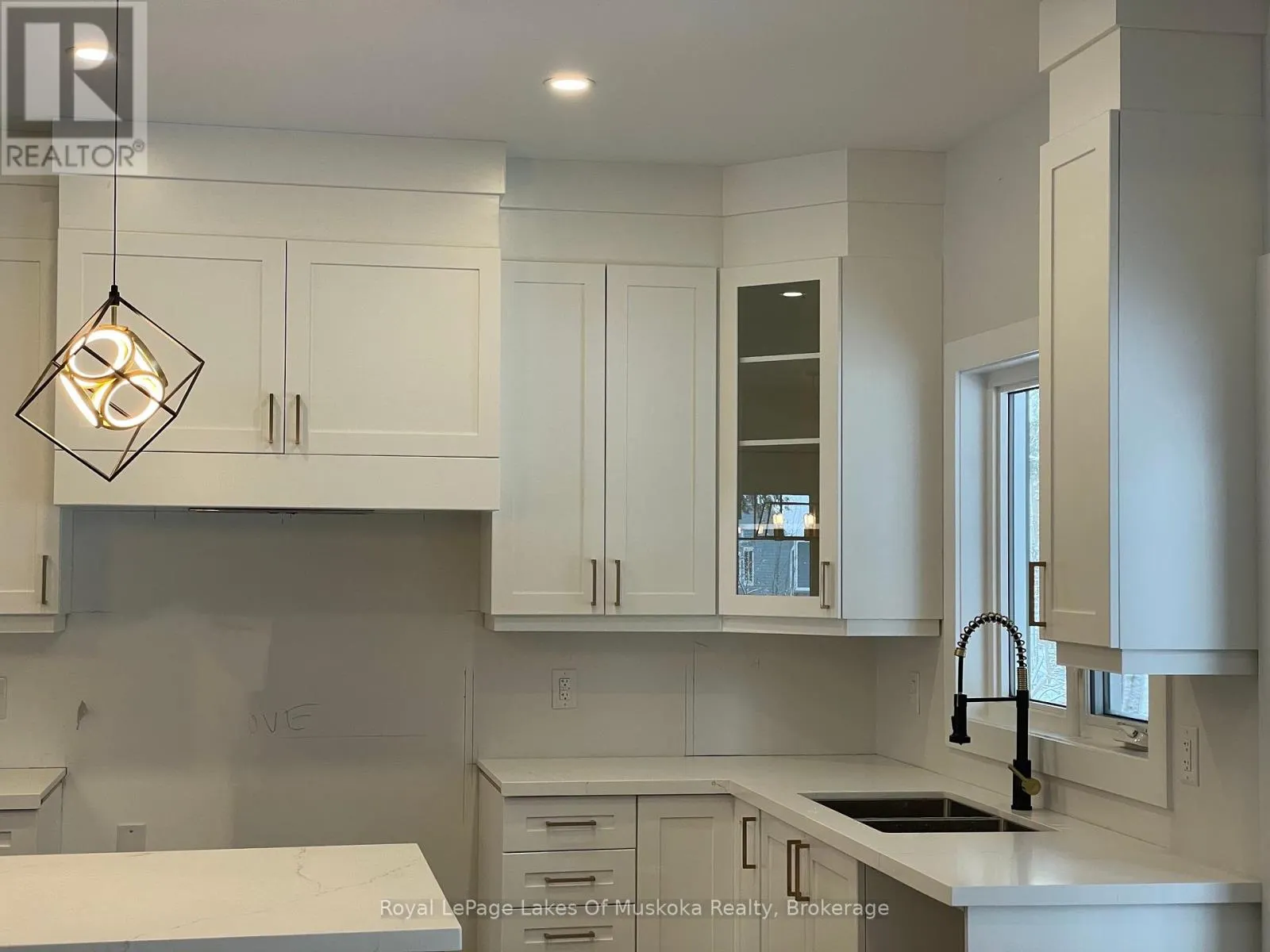 3 MEADOW ACRES ROAD