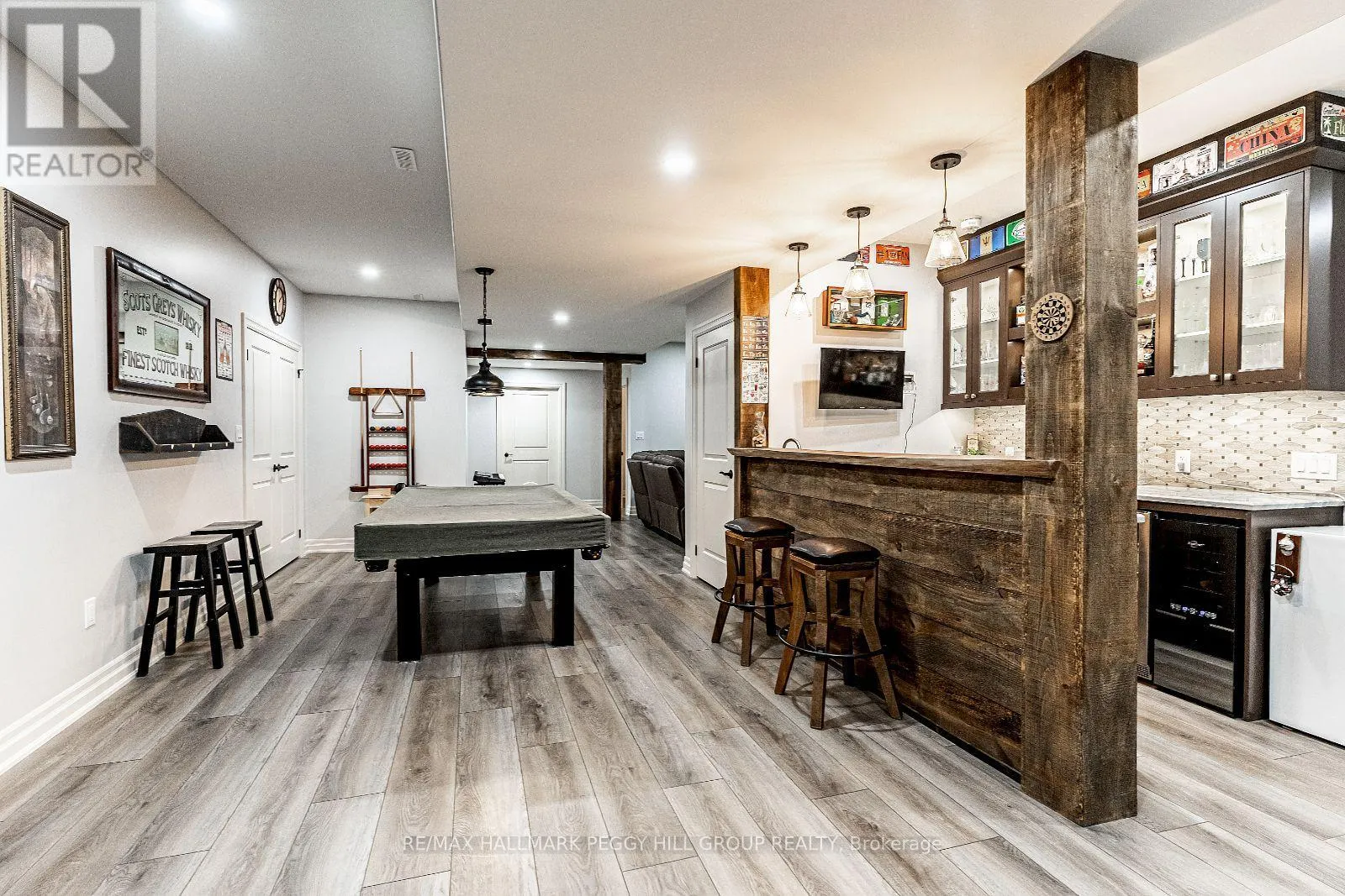 6 VALLEYVIEW DRIVE