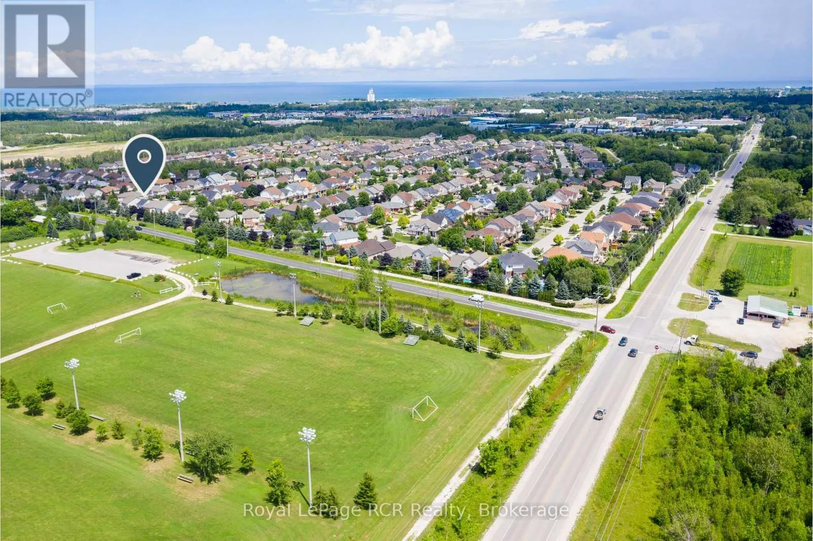 50 HIGHLANDS CRESCENT