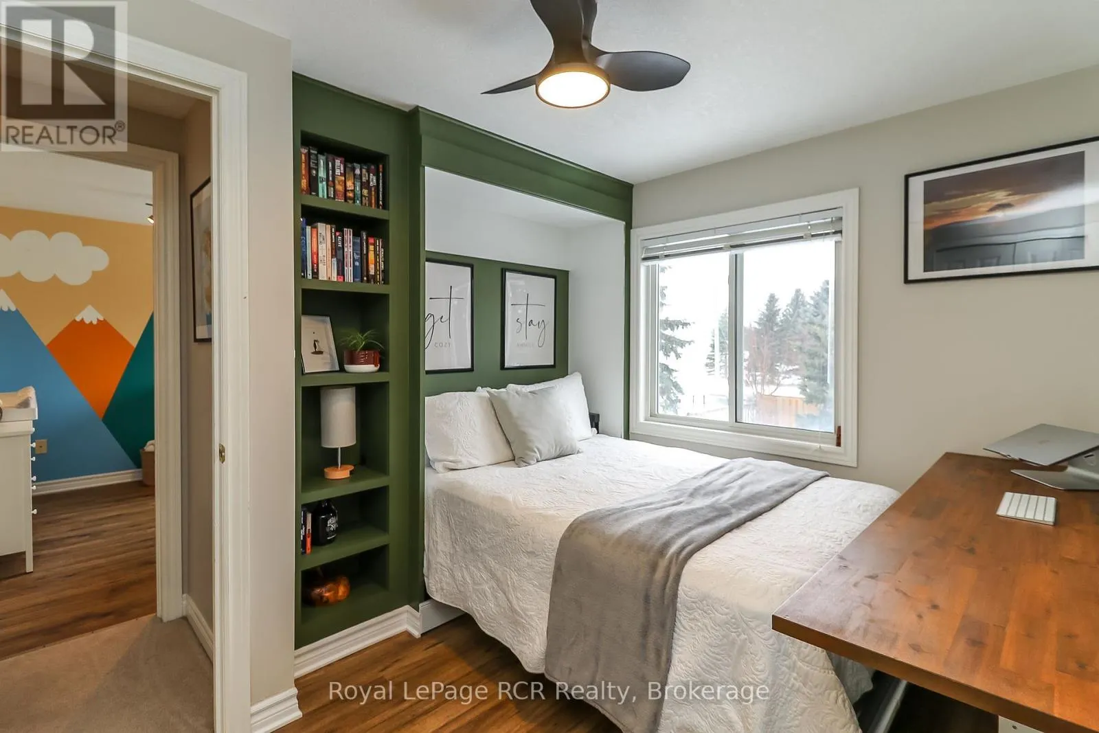 50 HIGHLANDS CRESCENT