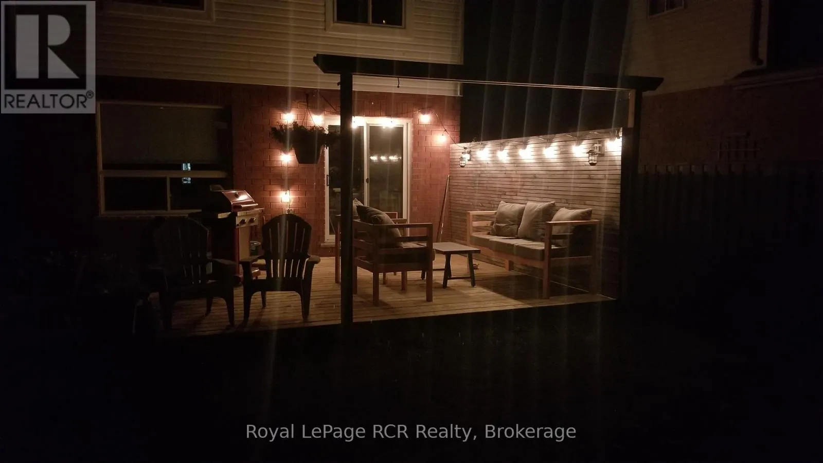 50 HIGHLANDS CRESCENT