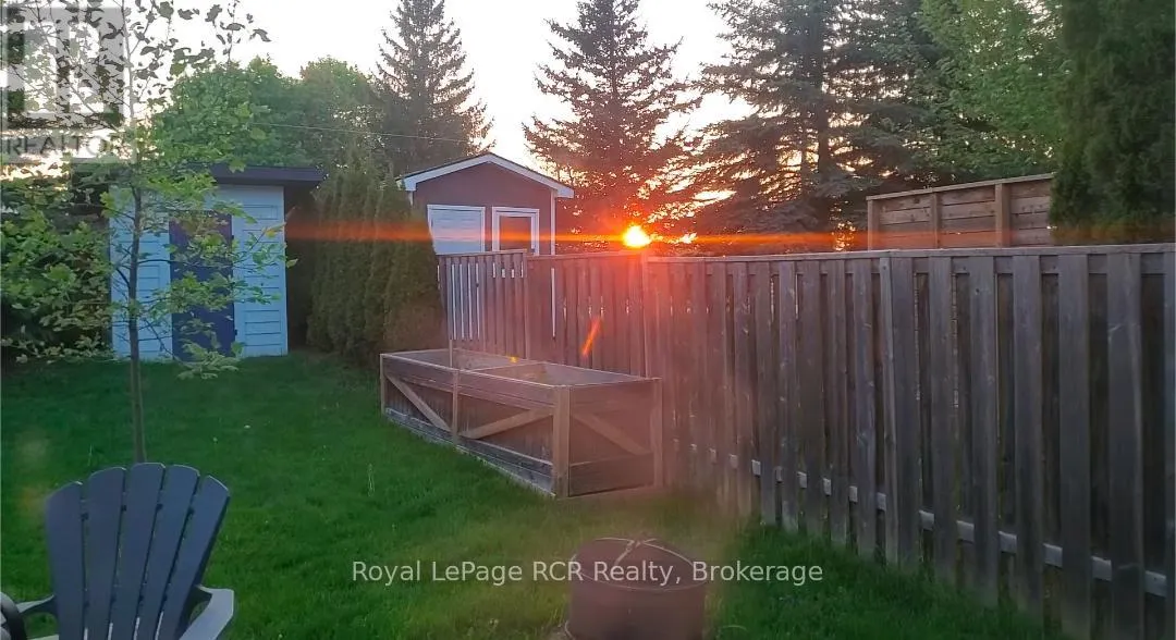 50 HIGHLANDS CRESCENT