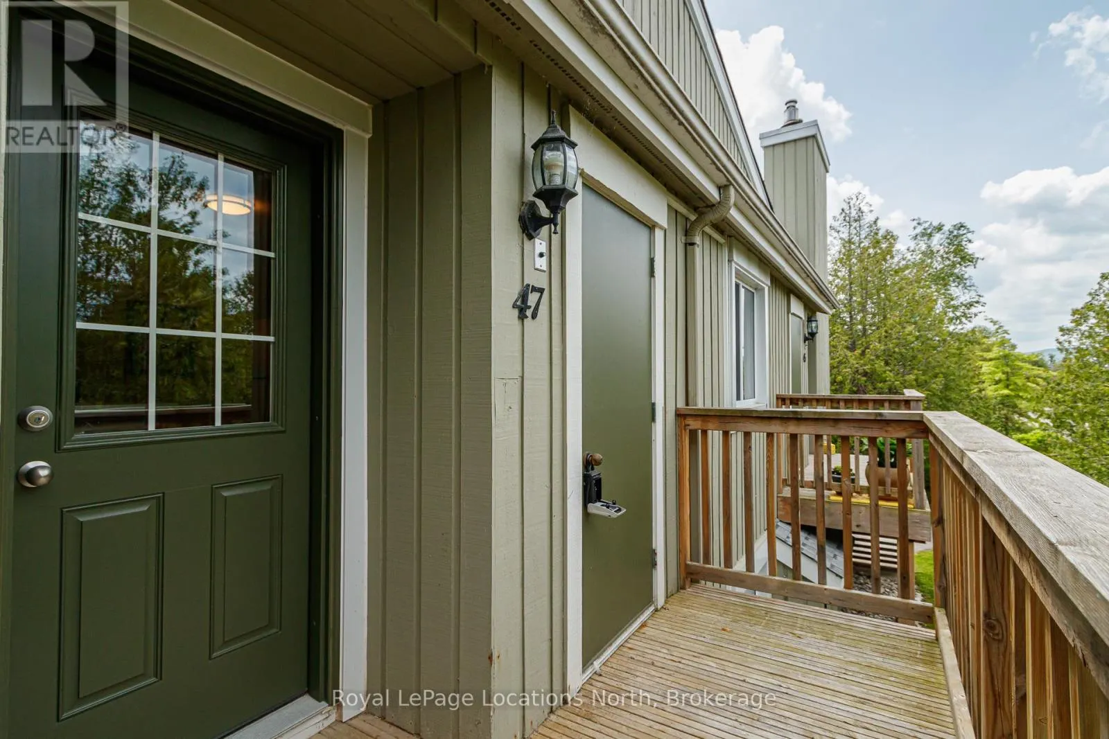47 - 19 DAWSON DRIVE, #47