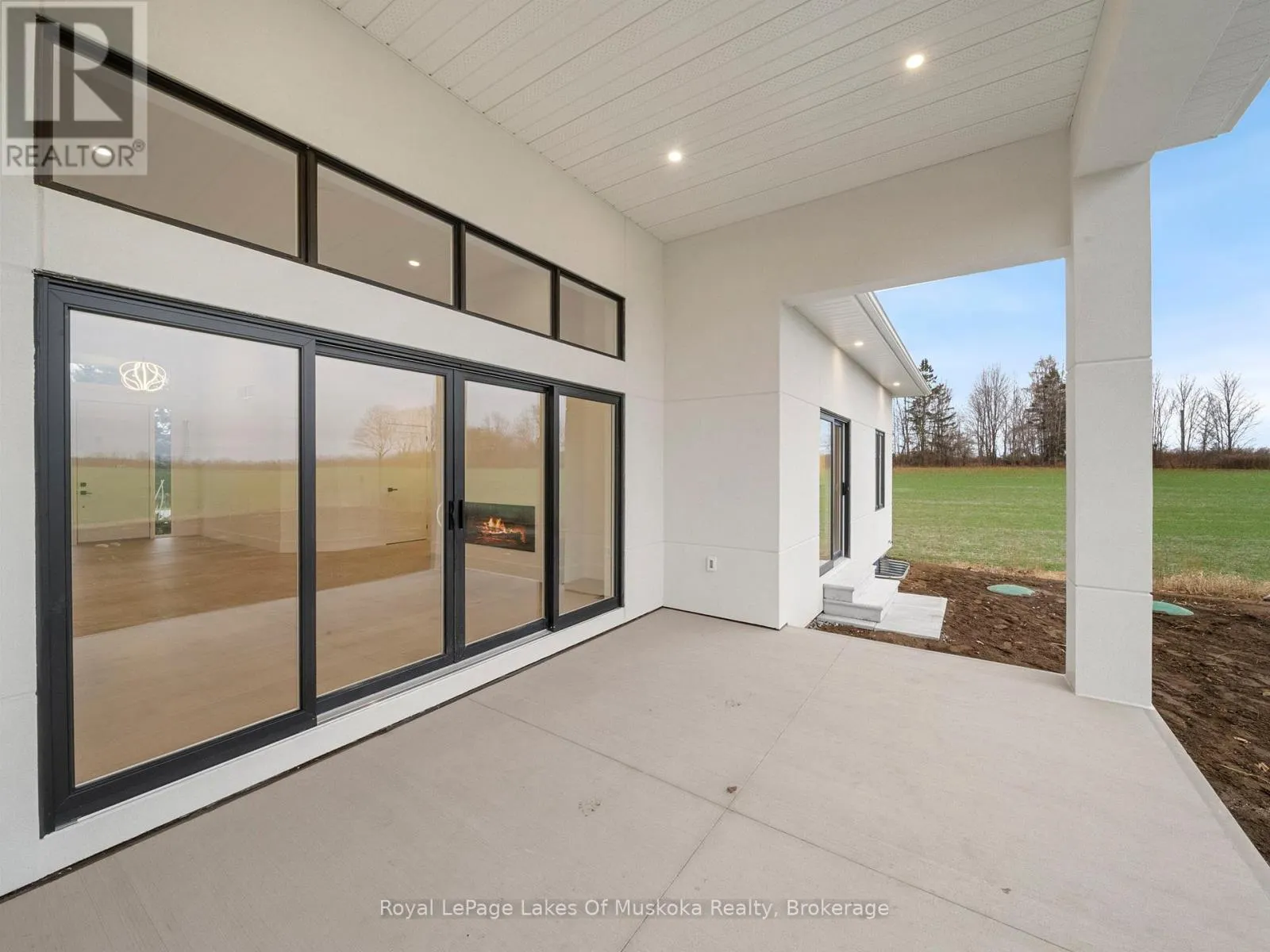 19 HENRY BALL COURT