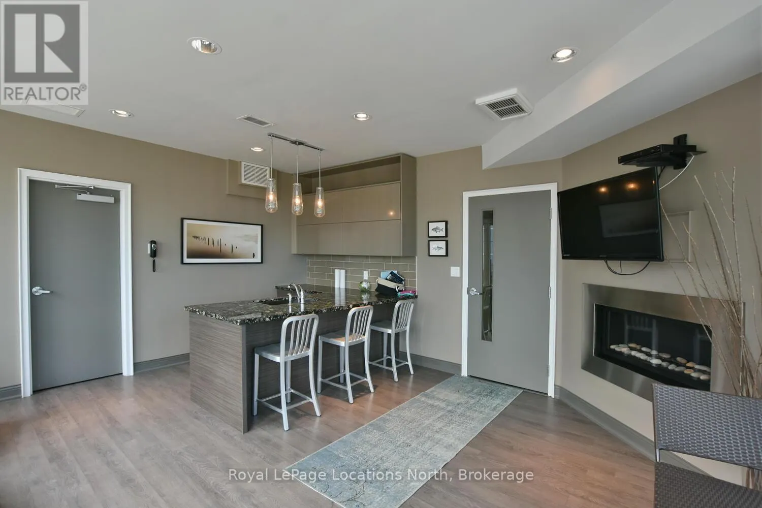 40 WATERVIEW ROAD