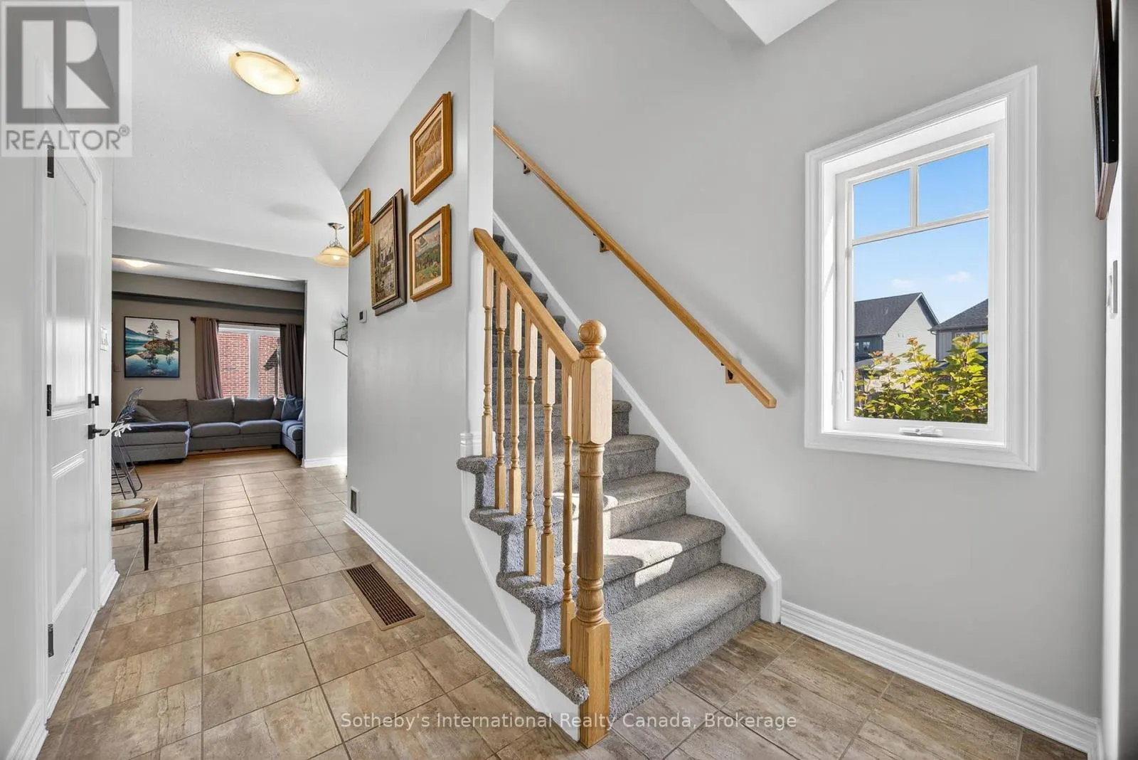100 ARCHER AVENUE