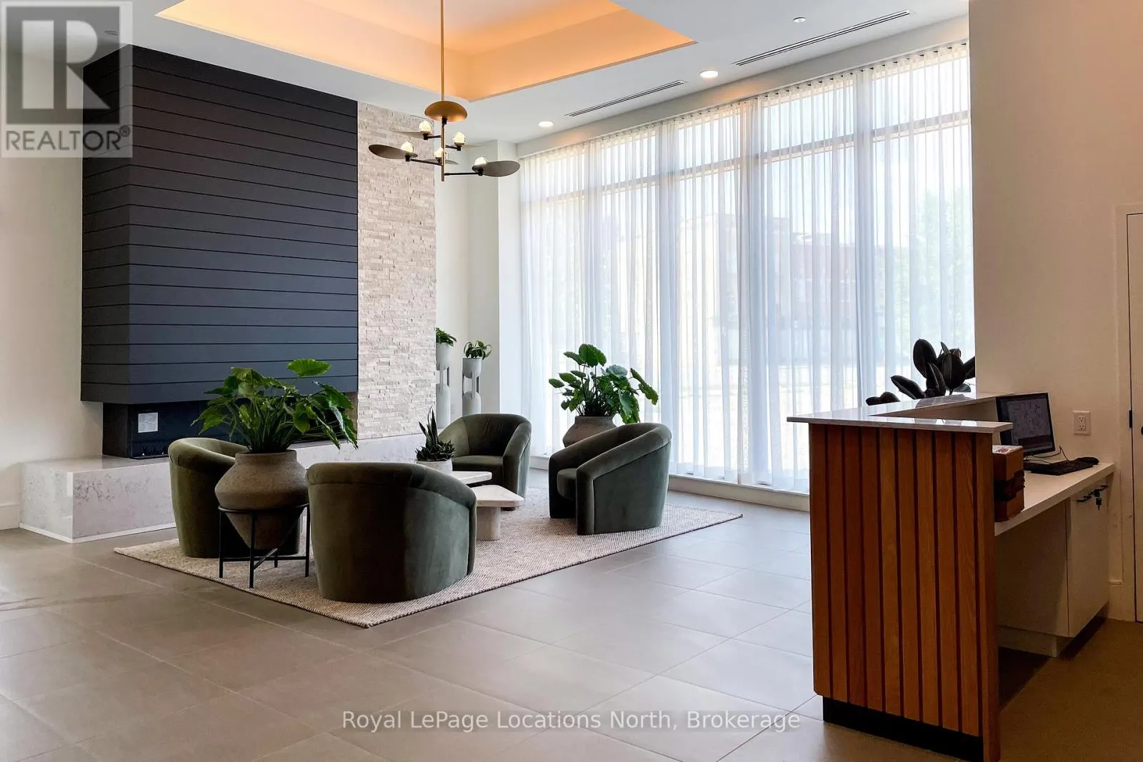 303 - 31 HURON STREET, #303