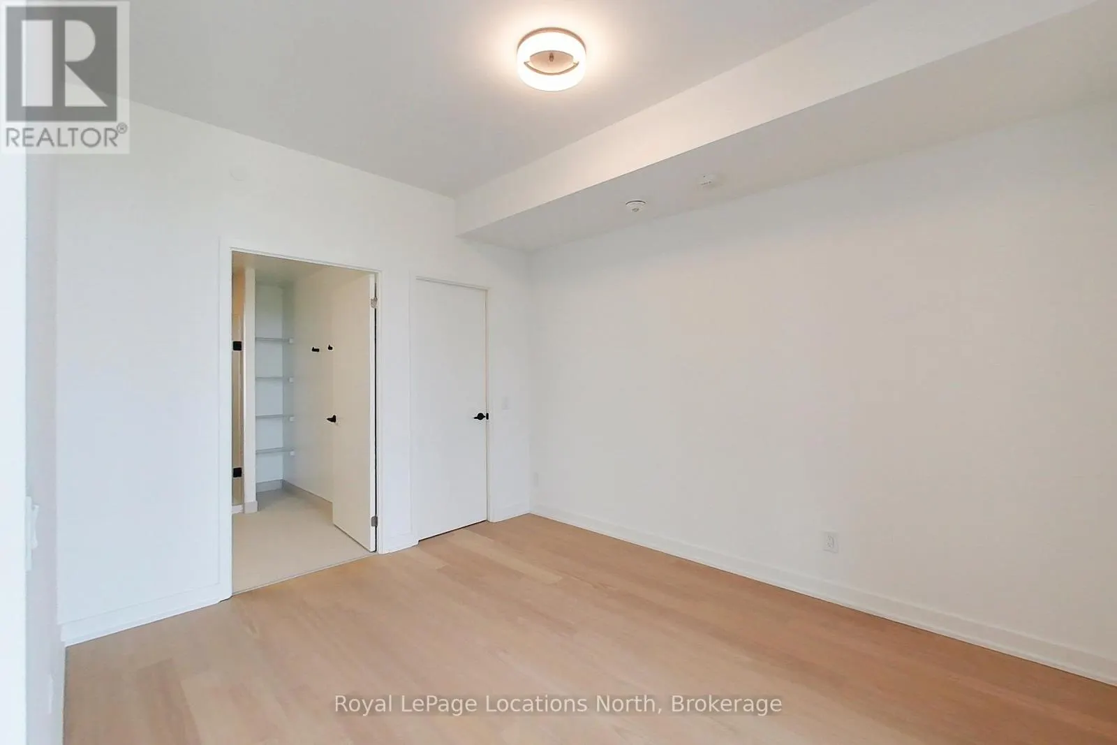 303 - 31 HURON STREET, #303