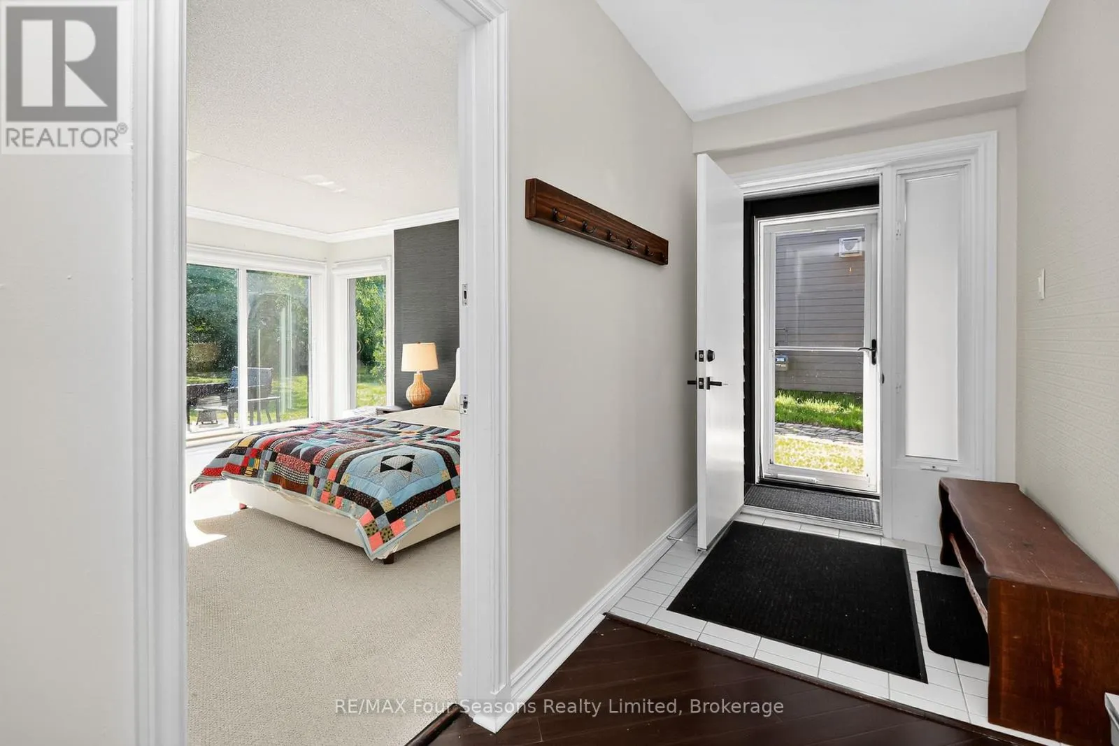 13 - 44 TROTT BOULEVARD, #13