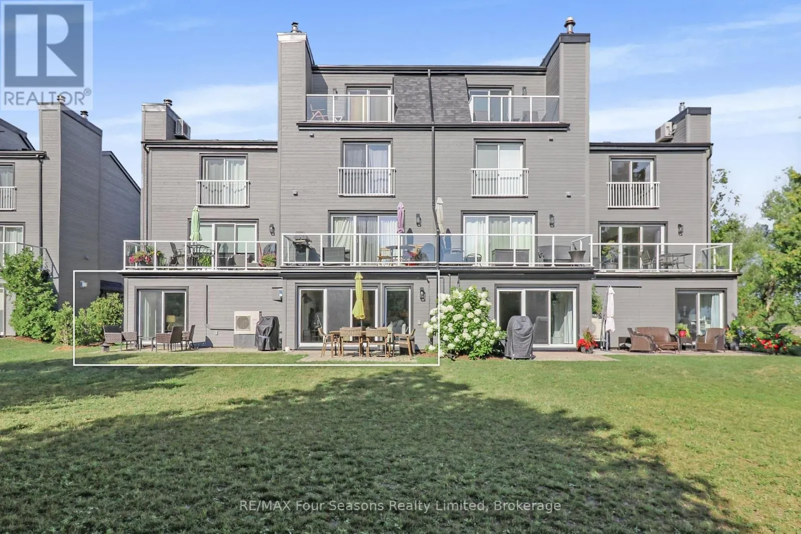13 - 44 TROTT BOULEVARD, #13
