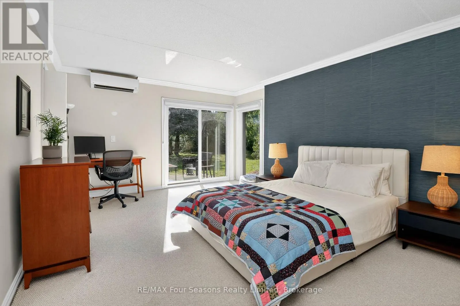 13 - 44 TROTT BOULEVARD, #13