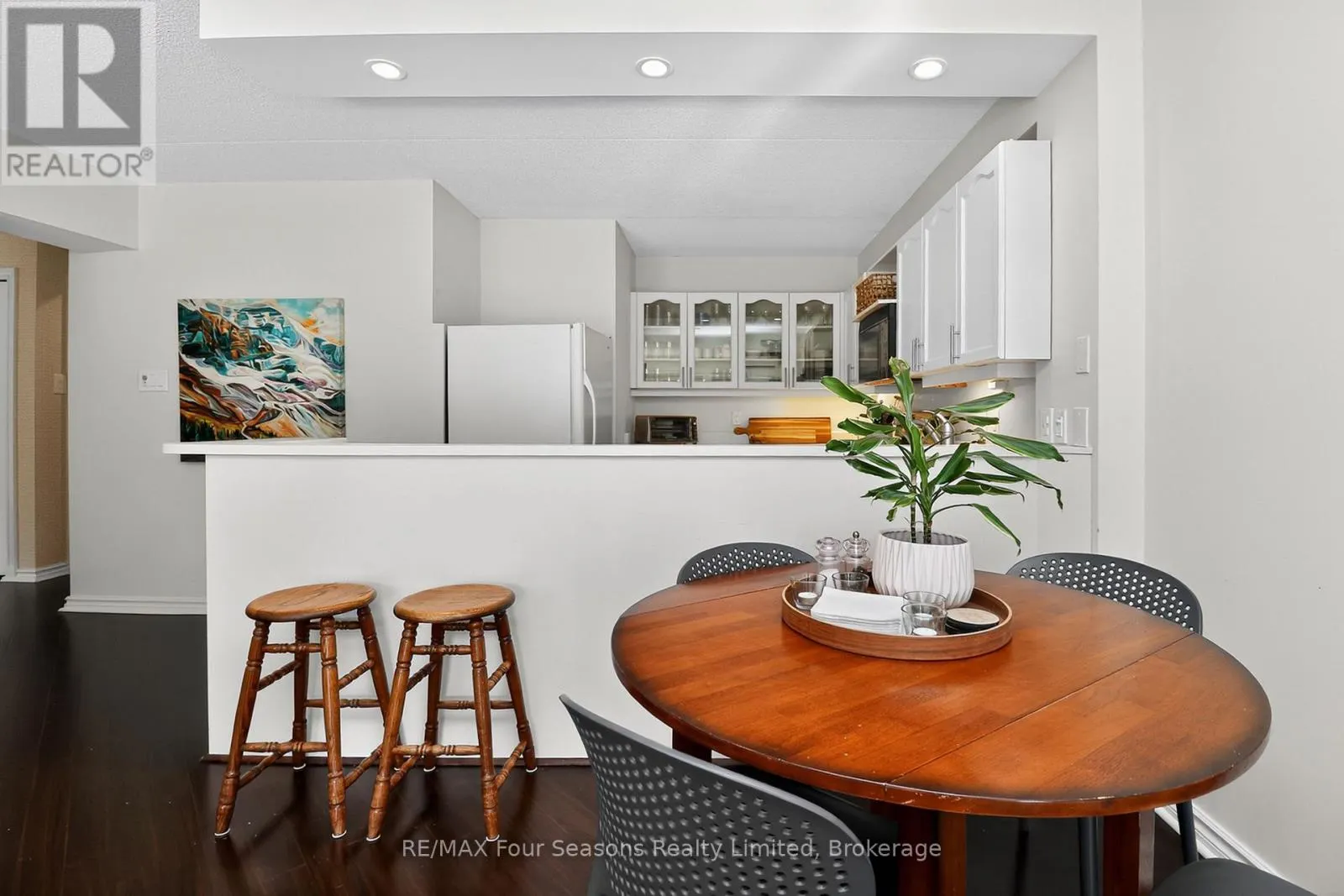 13 - 44 TROTT BOULEVARD, #13