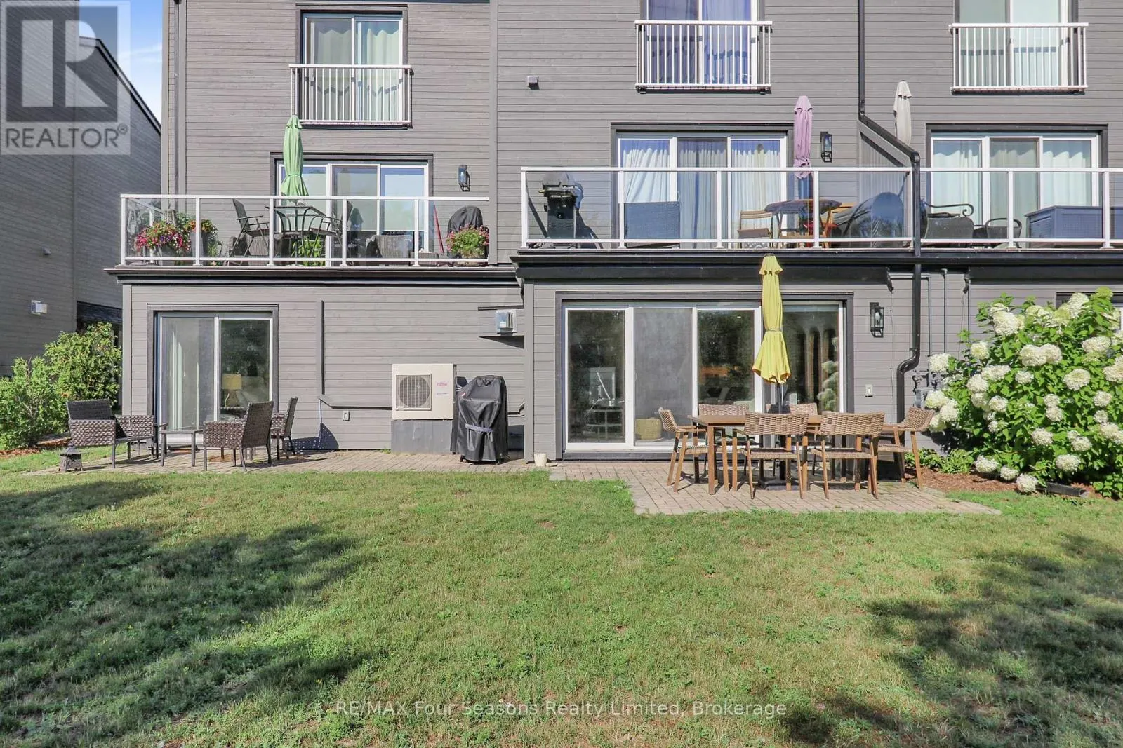13 - 44 TROTT BOULEVARD, #13
