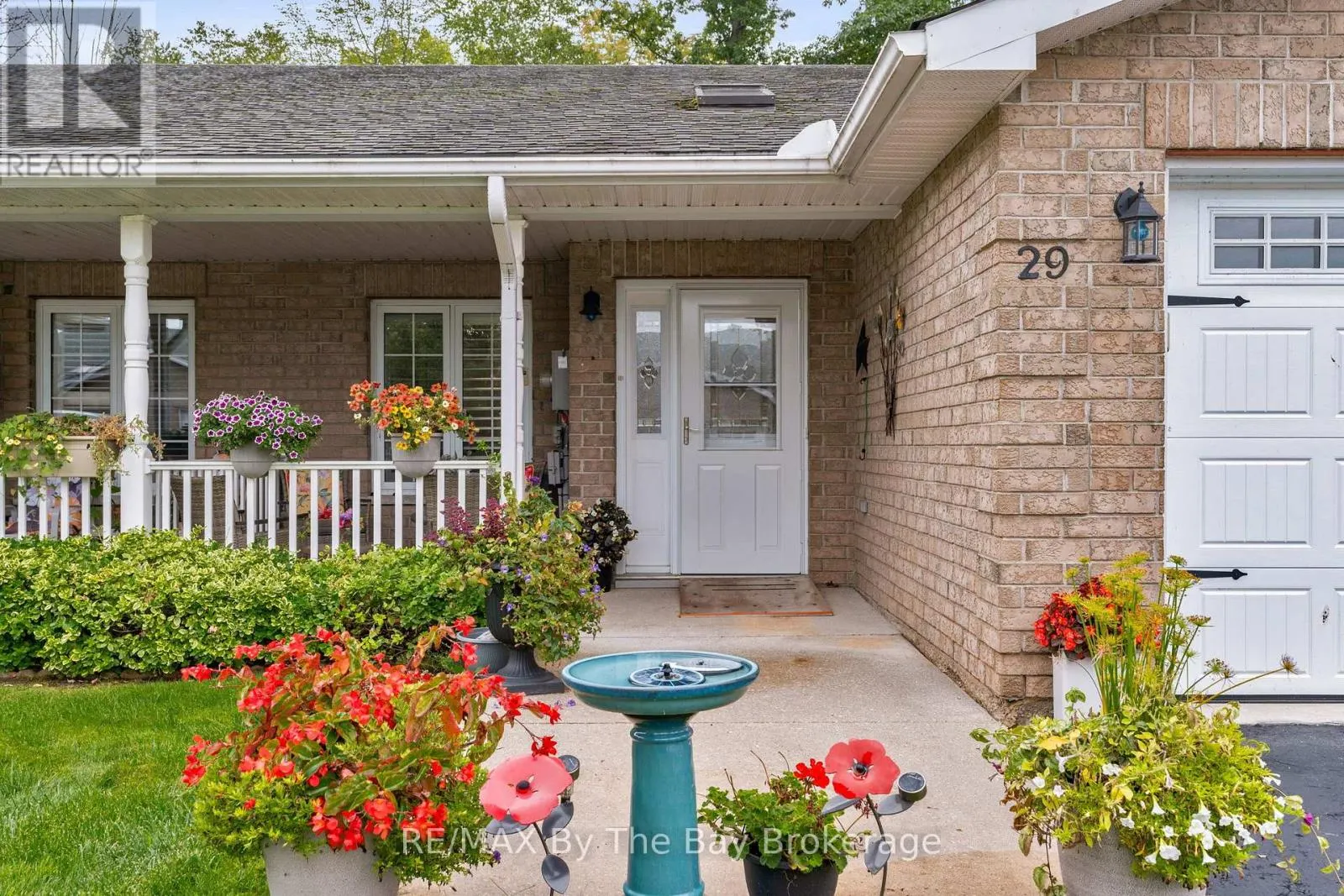 29 MEADOW LANE