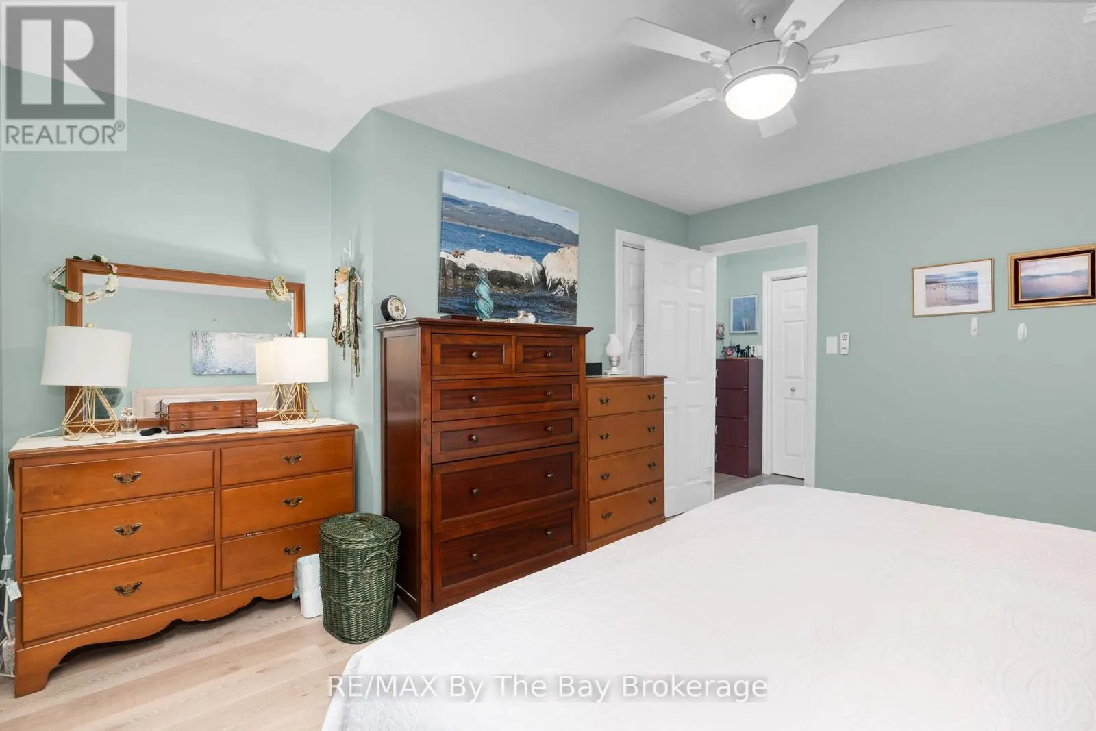 29 MEADOW LANE