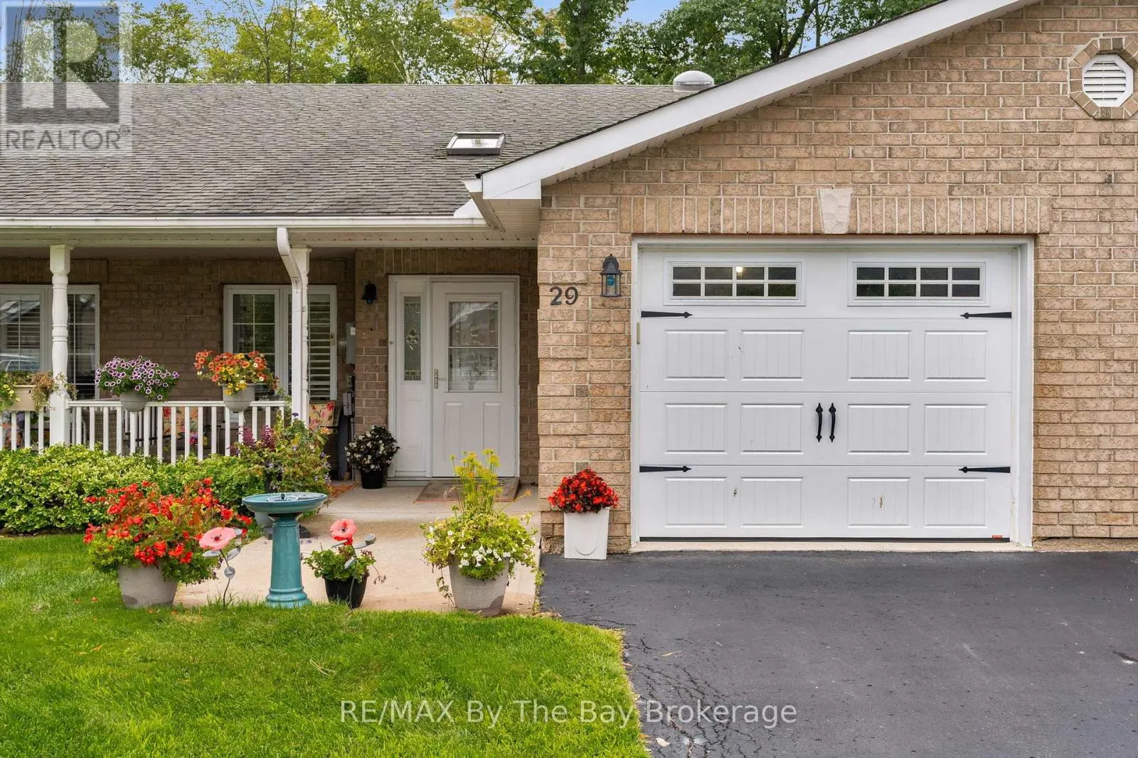 29 MEADOW LANE