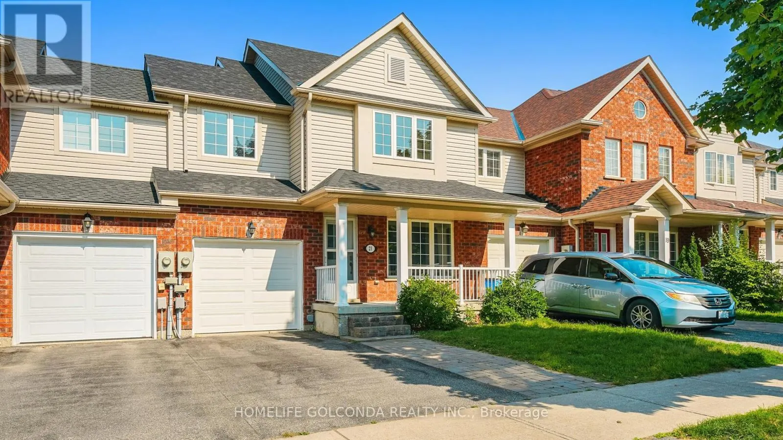 21 BENTLEY CRESCENT