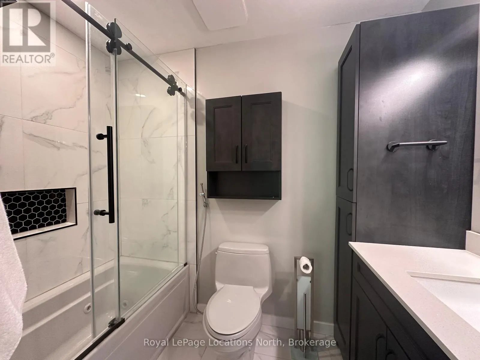 70 - 149 FAIRWAY CRESCENT, #70