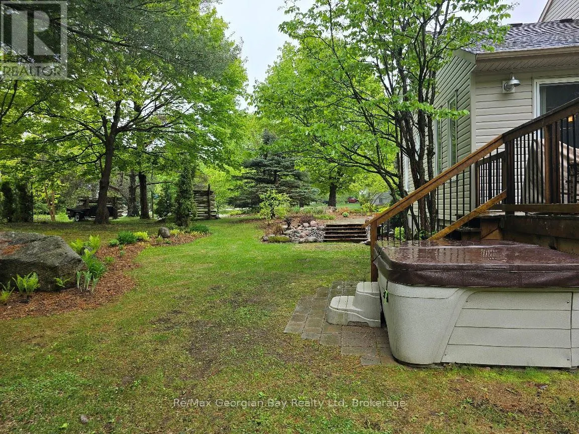 30 SUMAC CRESCENT