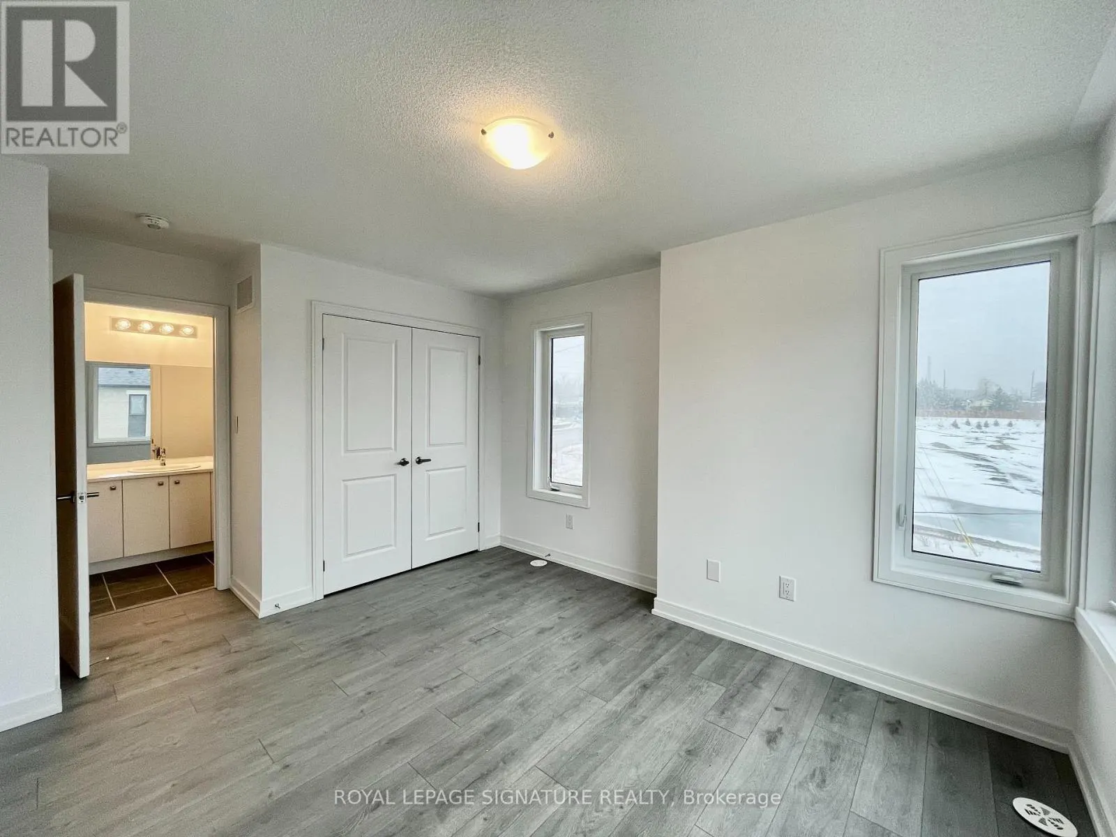 3 - 129 APPLETREE LANE