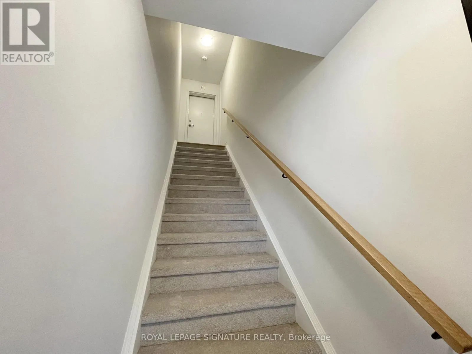 3 - 129 APPLETREE LANE