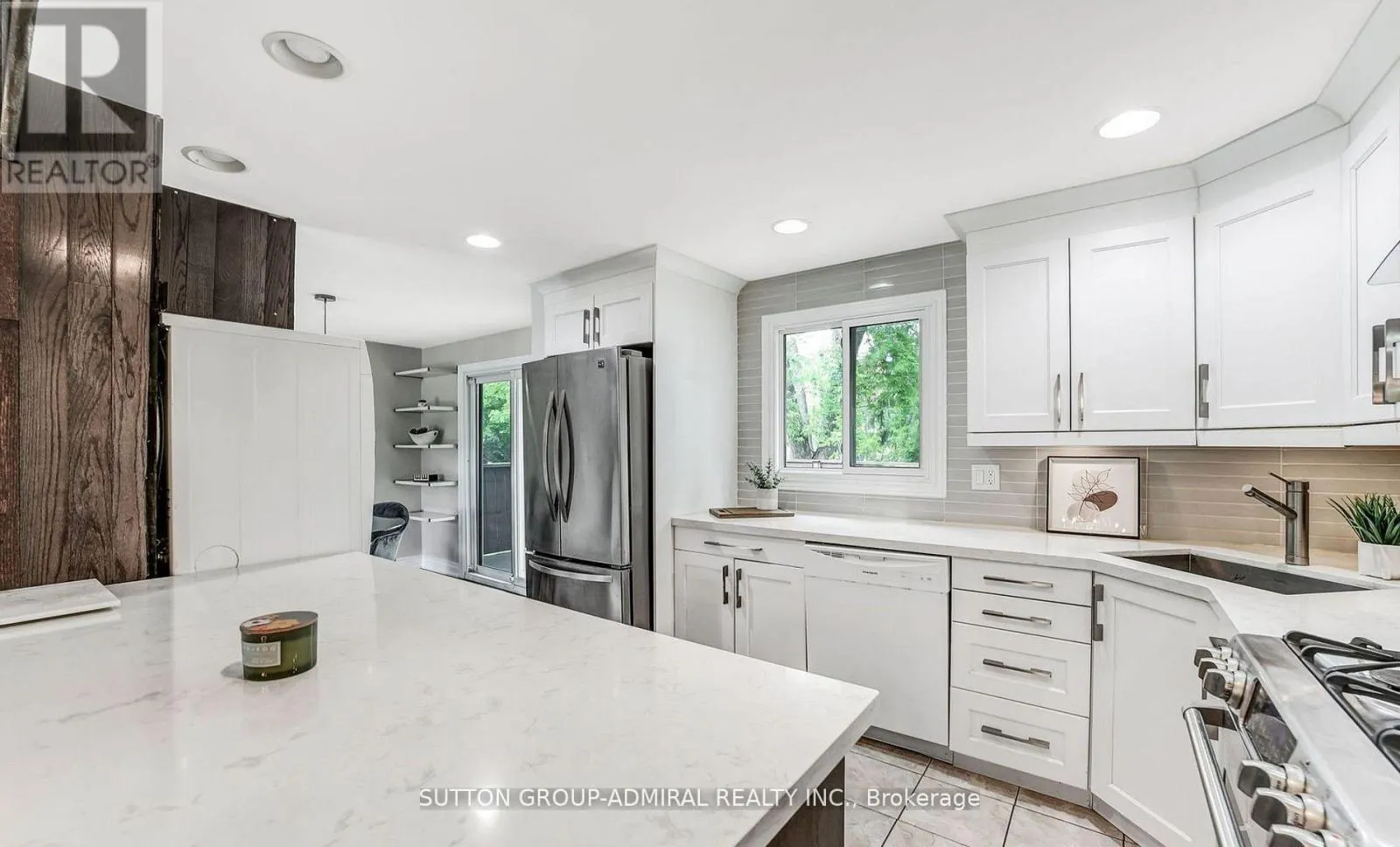 14 CHIPPAWA (MAIN) COURT